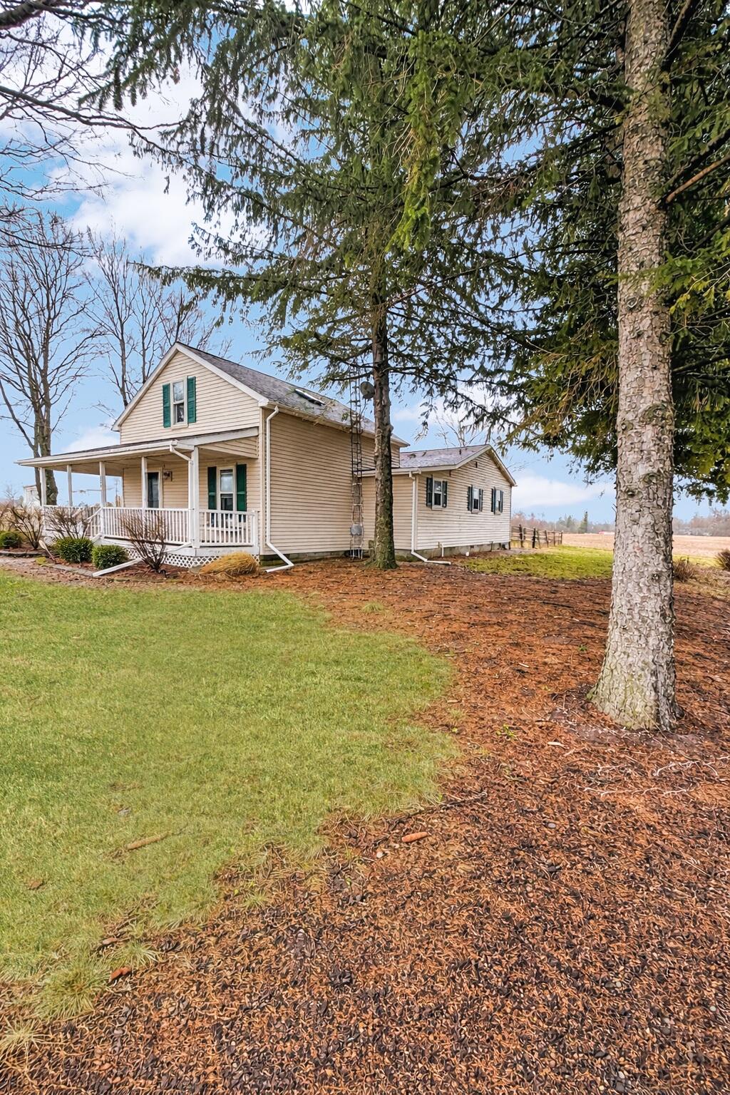 335 N State Route 121 Property Photo 58