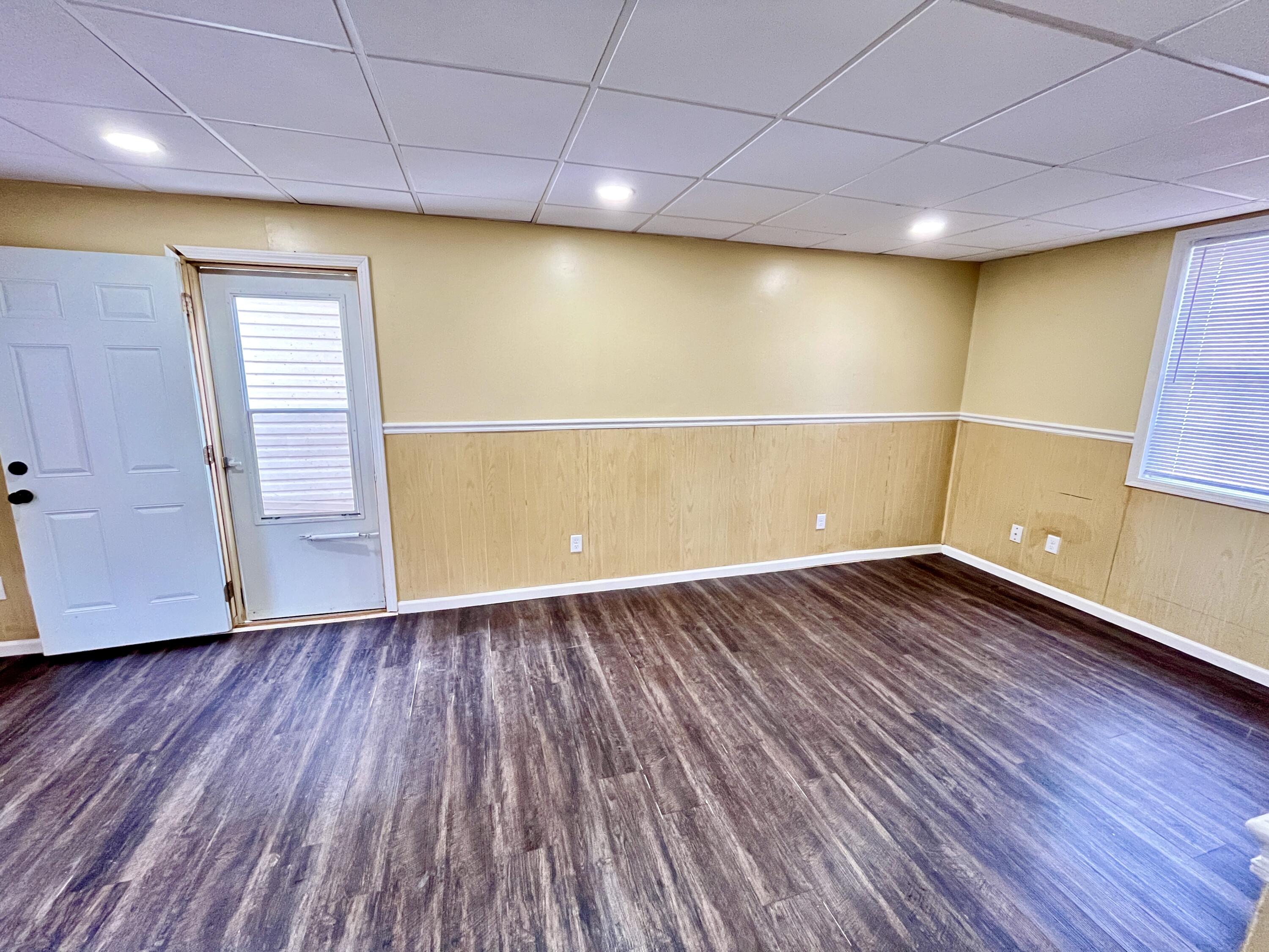 106 Lind Street Property Photo 26