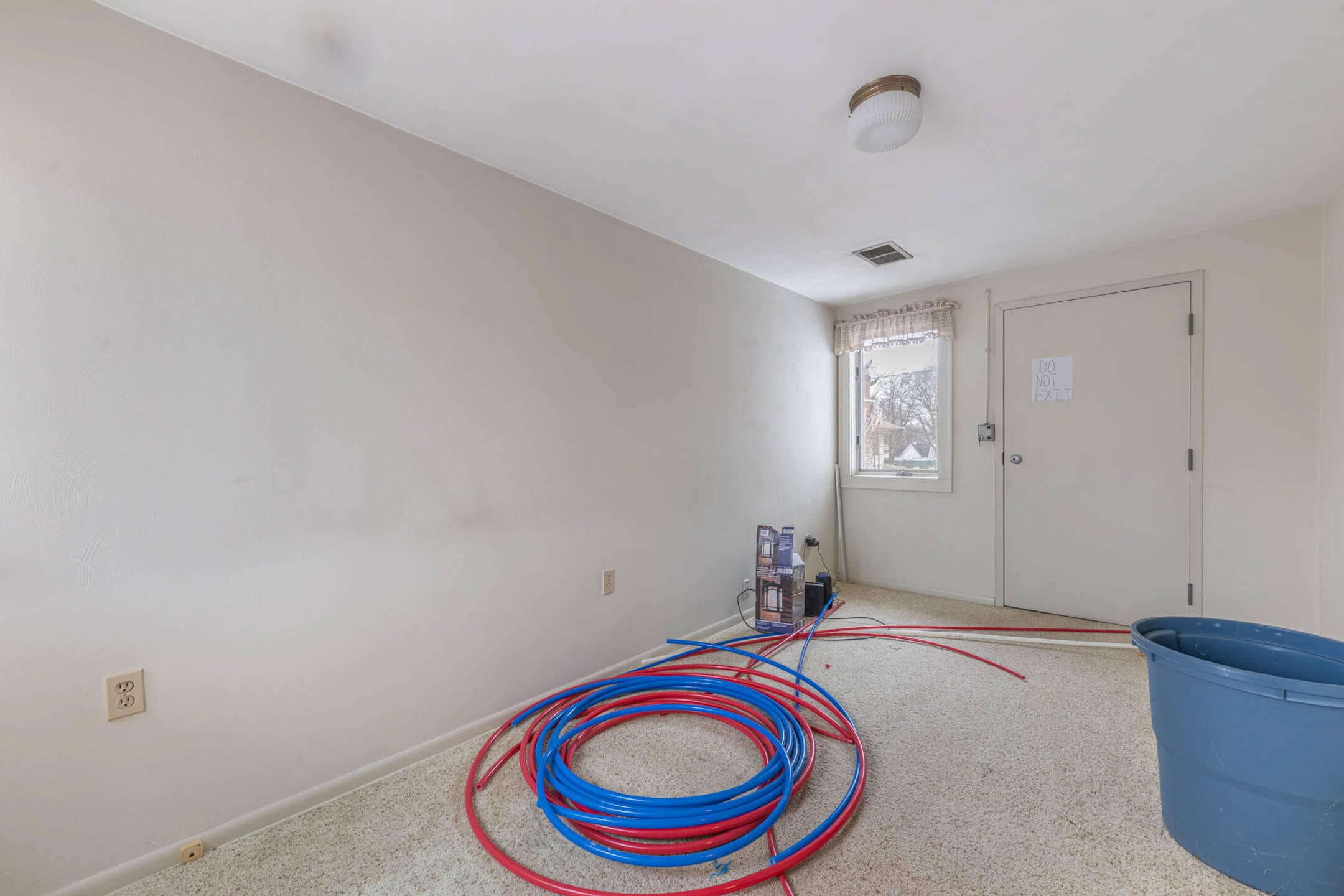 227 E Cecil Street Property Photo 51