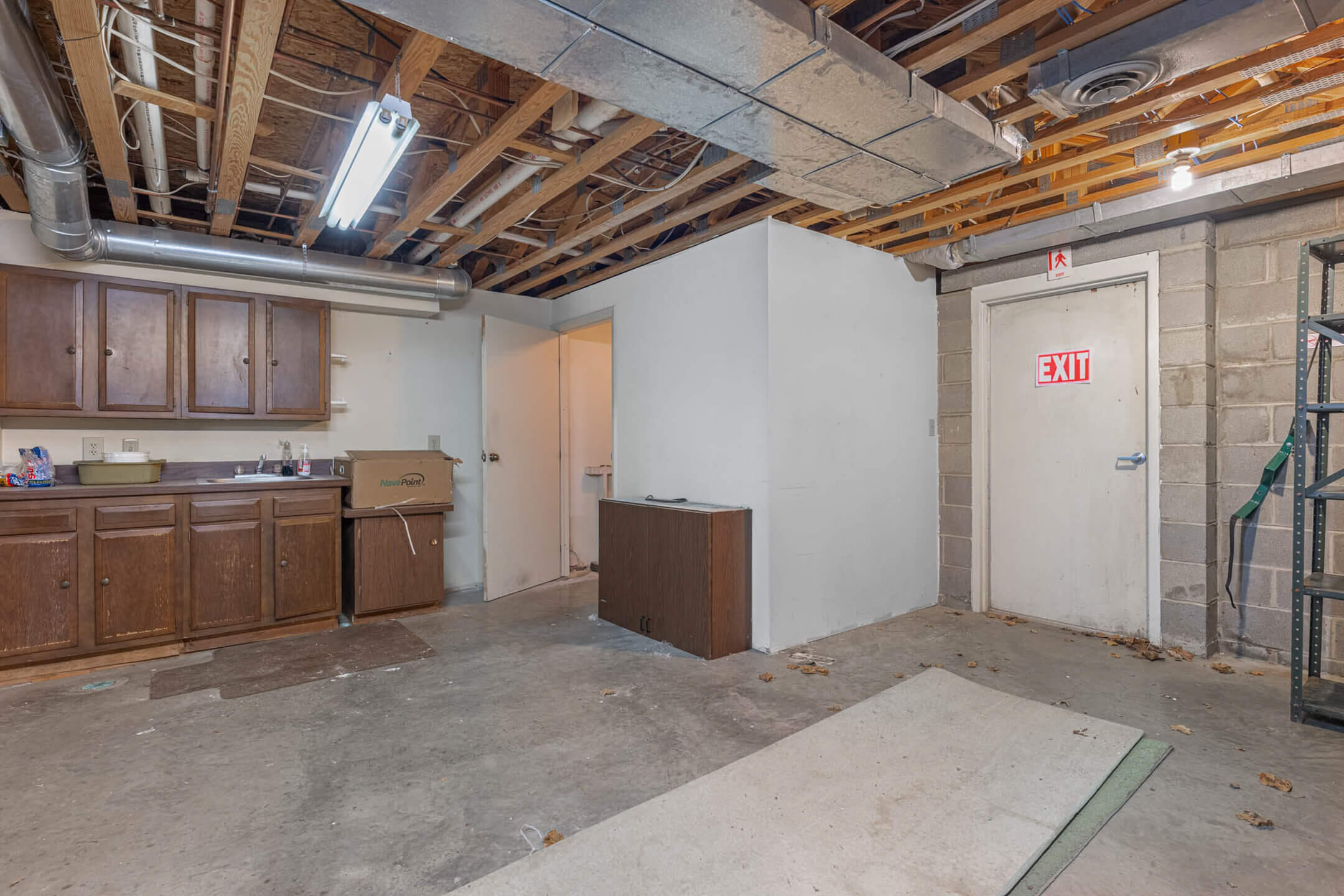 227 E Cecil Street Property Photo 85