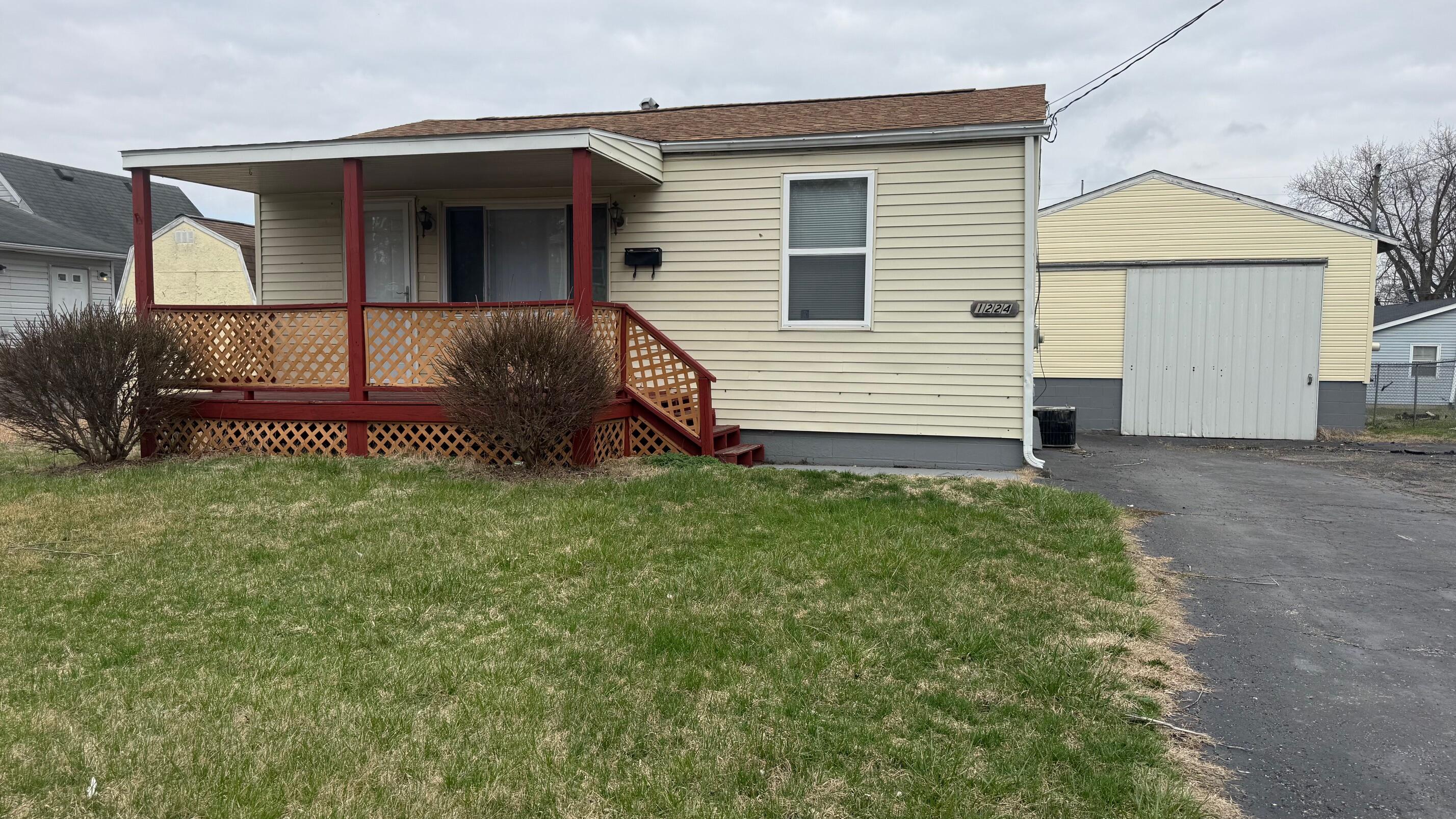 1224 Beverly Avenue Property Photo 1