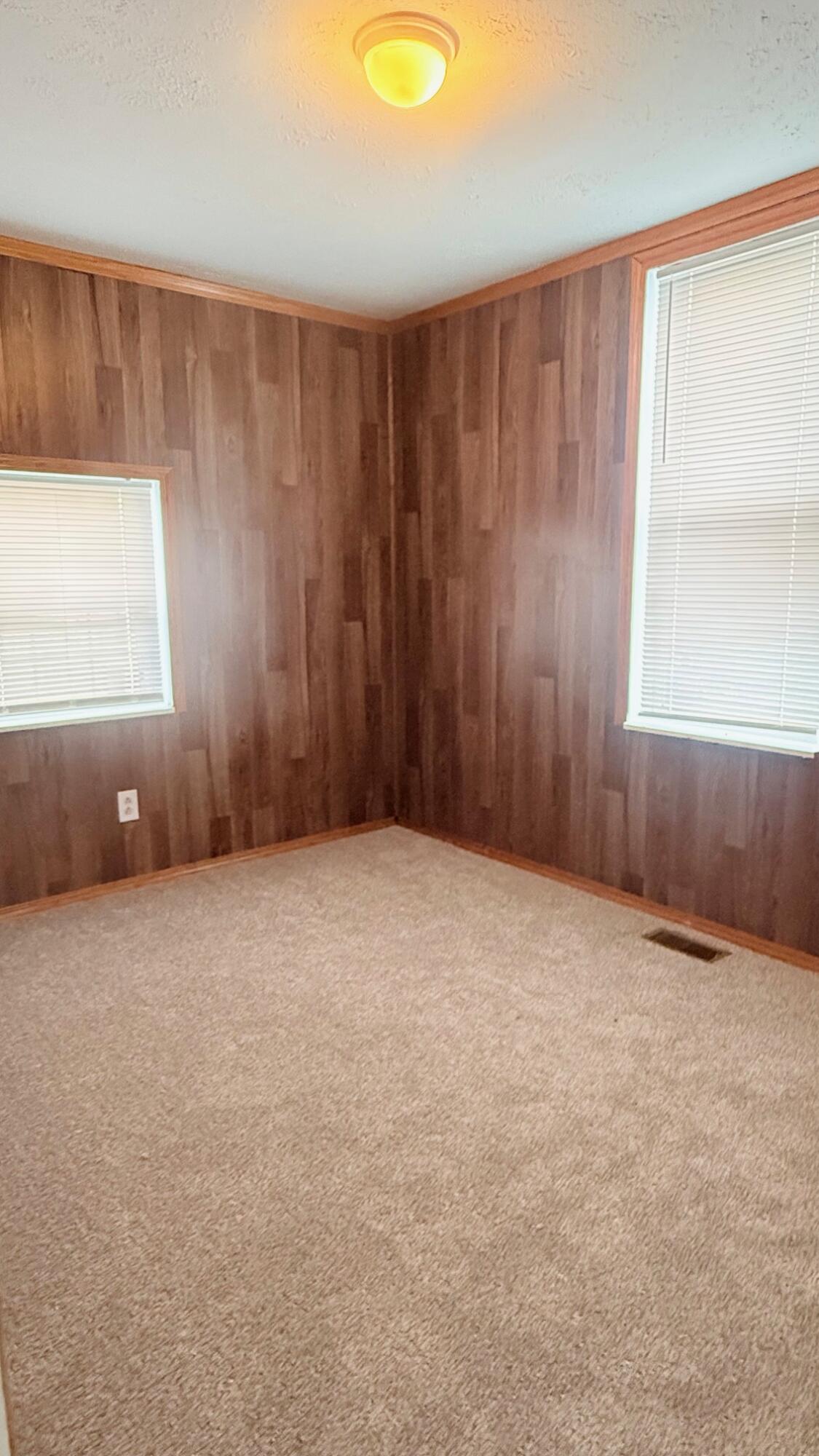 1224 Beverly Avenue Property Photo 13