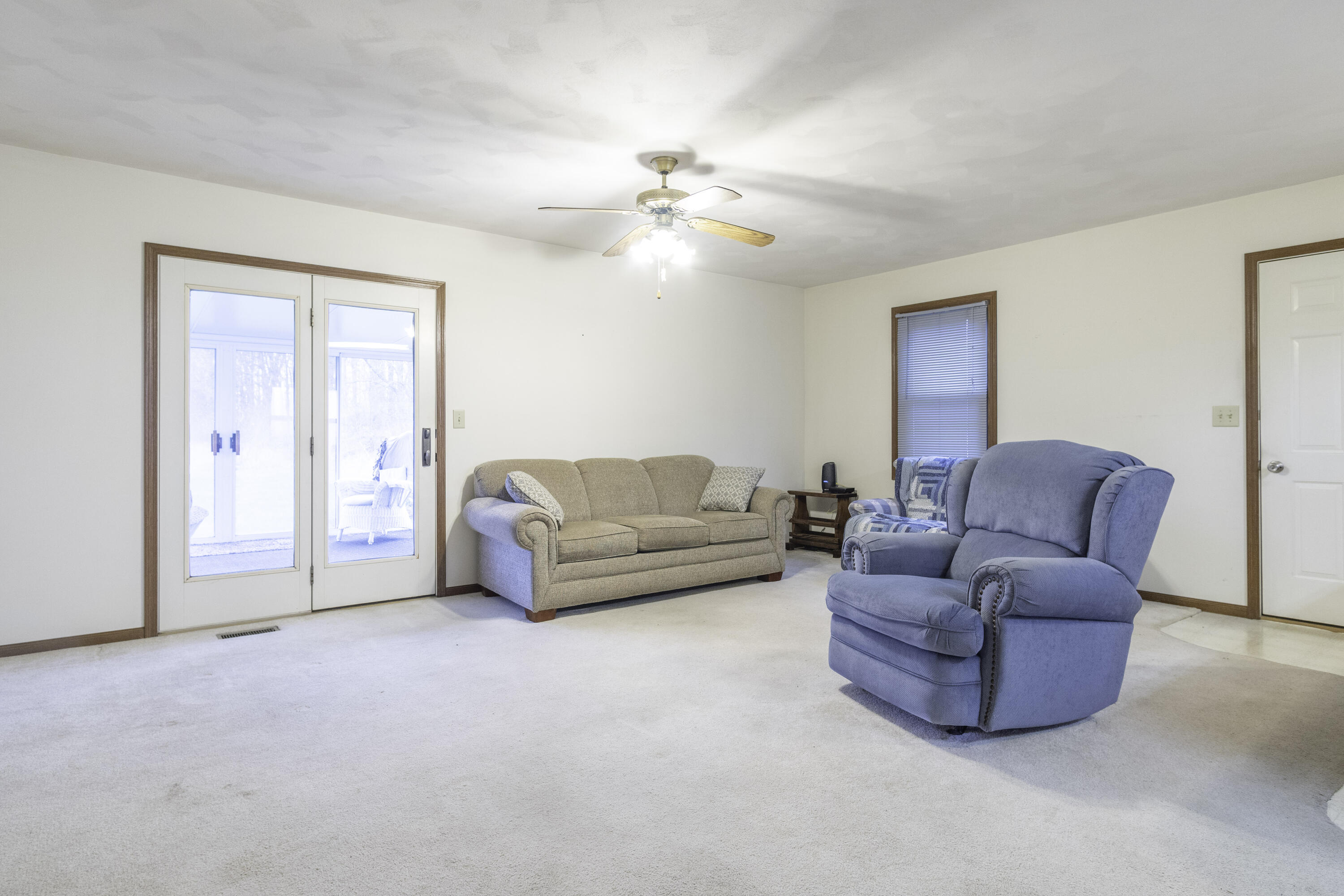 18110 Deam Road Property Photo 7