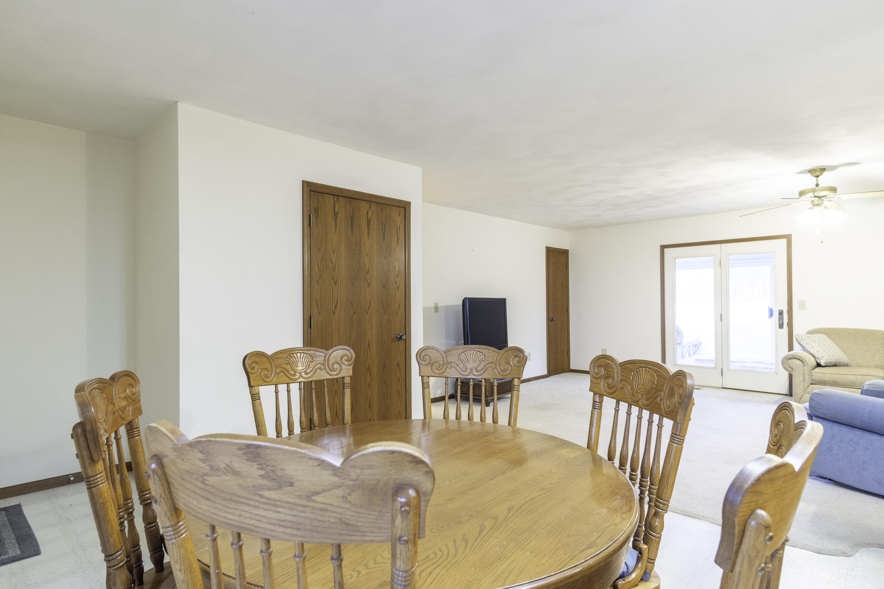 18110 Deam Road Property Photo 11