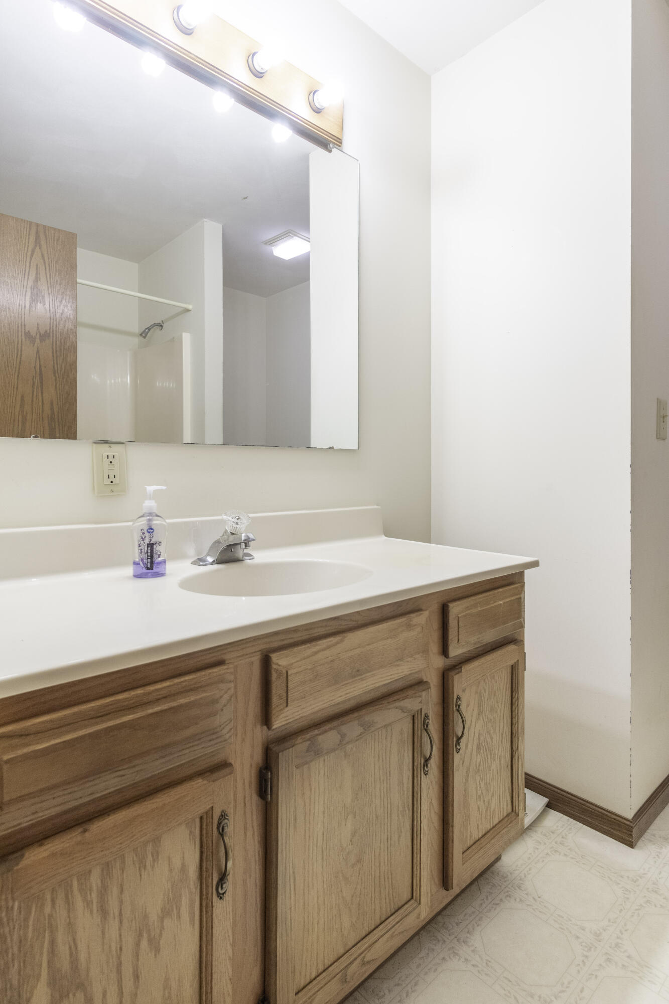 18110 Deam Road Property Photo 16