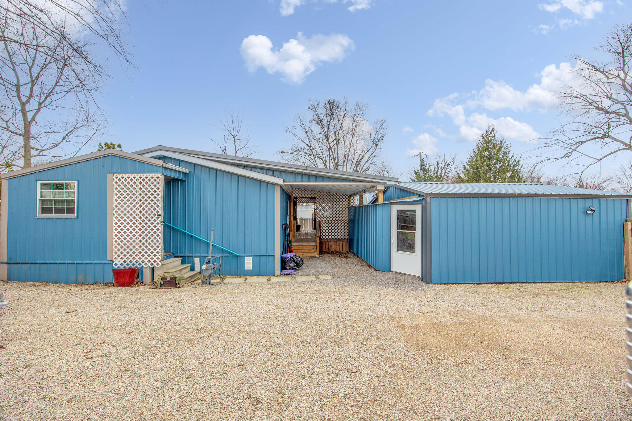 11180 Kickapoo Path Property Photo 4
