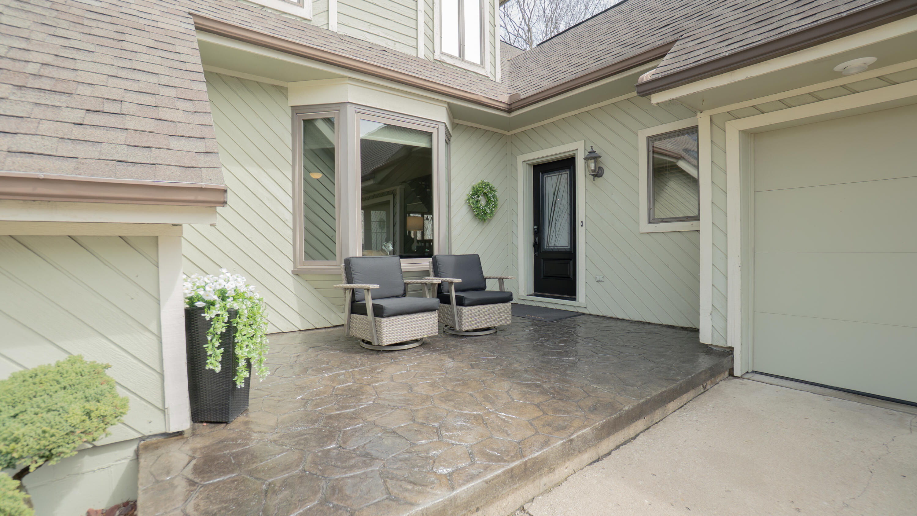 9342 Pasco Montra Road Property Photo 4