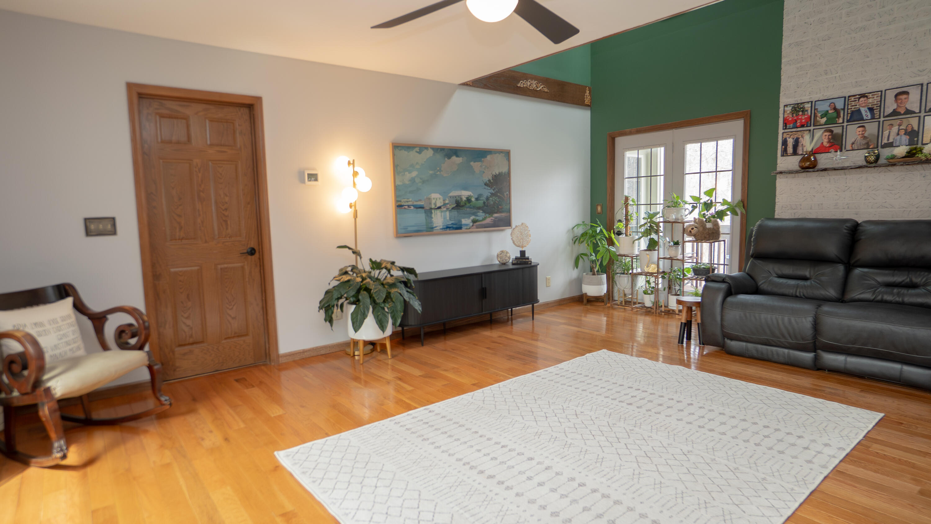 9342 Pasco Montra Road Property Photo 9