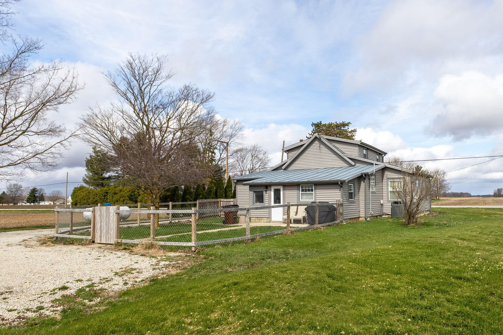 7627 Horatio-harris Creek Road Property Photo 8