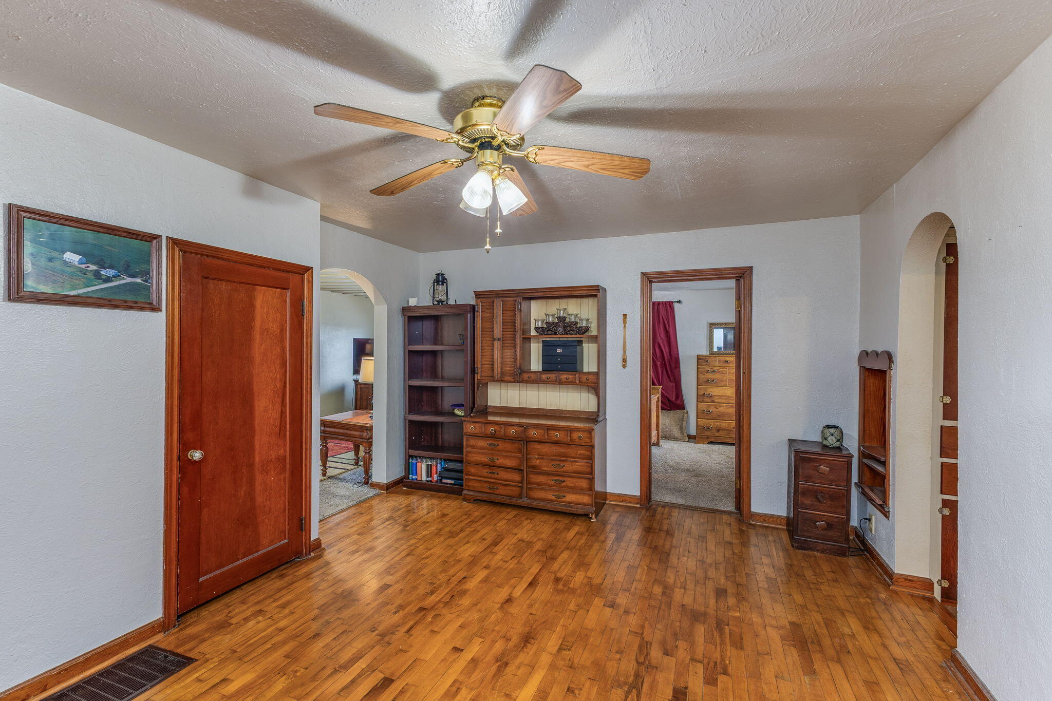 7627 Horatio-harris Creek Road Property Photo 13
