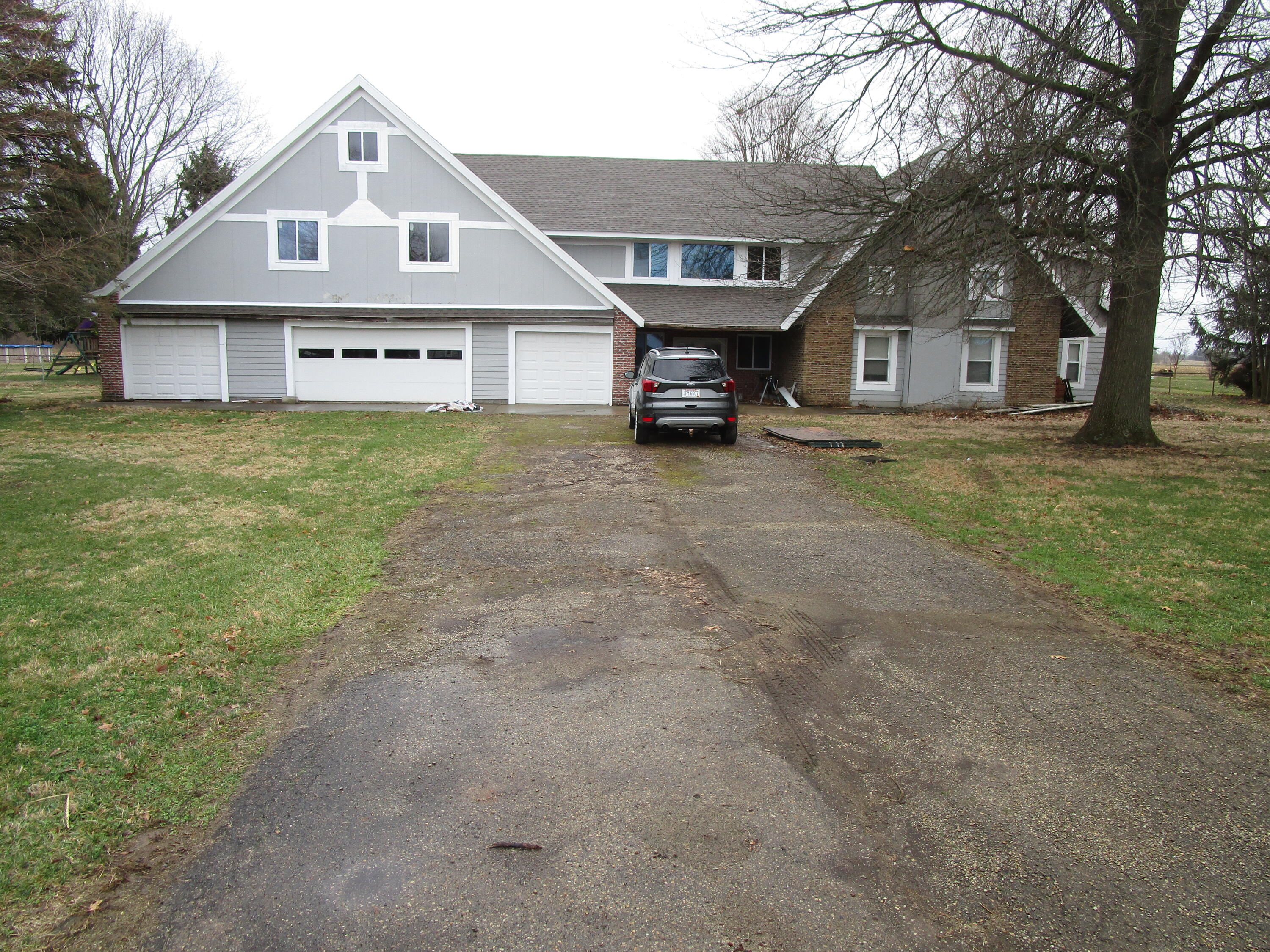 4954 E County Line Road Property Photo 1