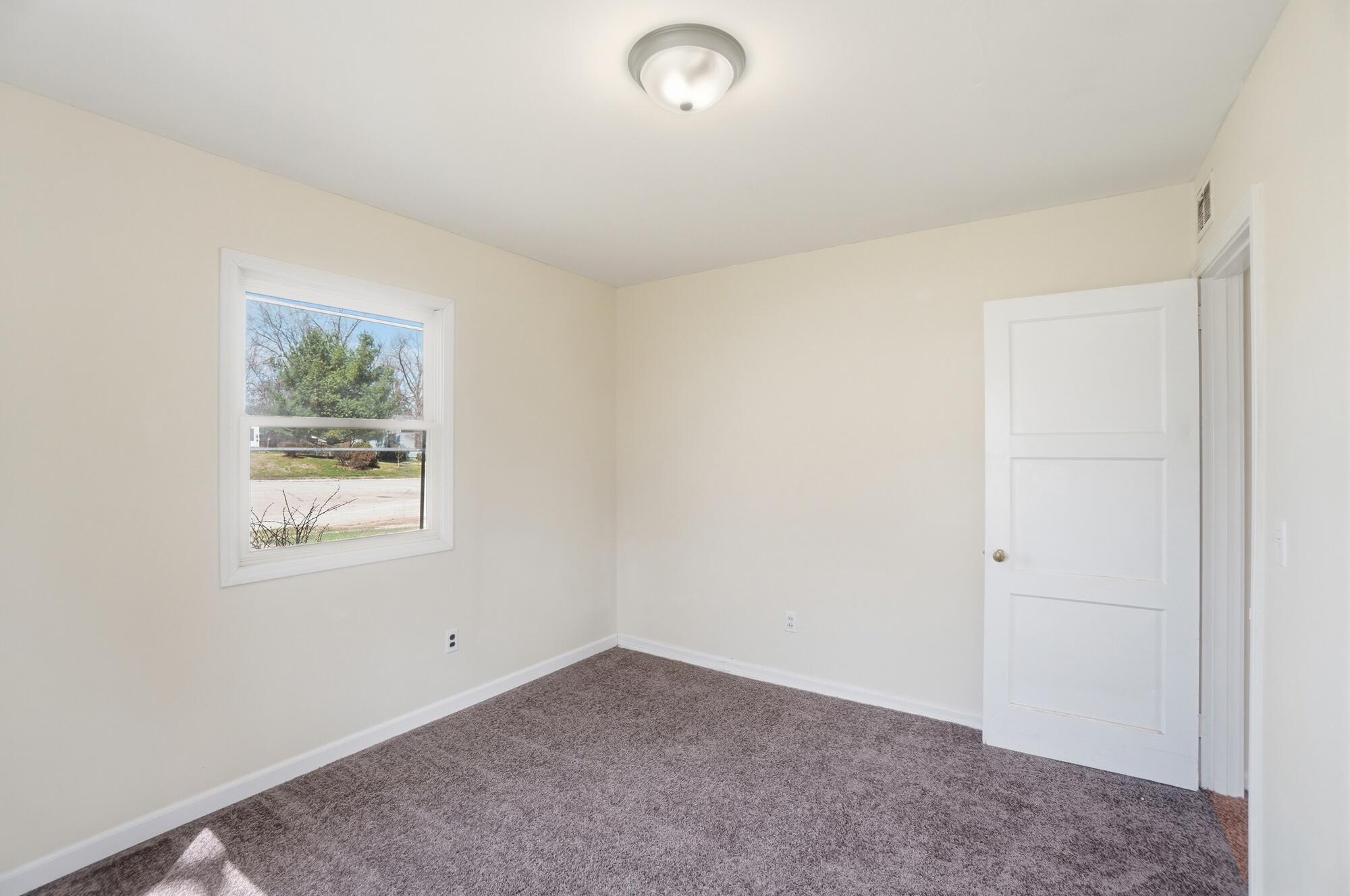 1835 S Sweetbriar Lane Property Photo 9