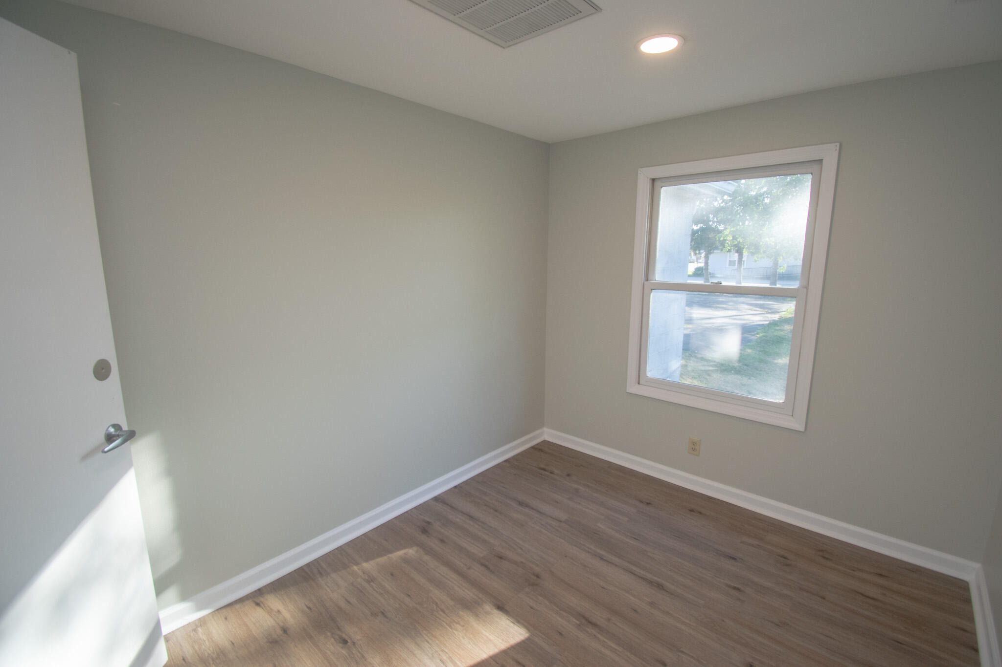 1044446 Property Photo 10