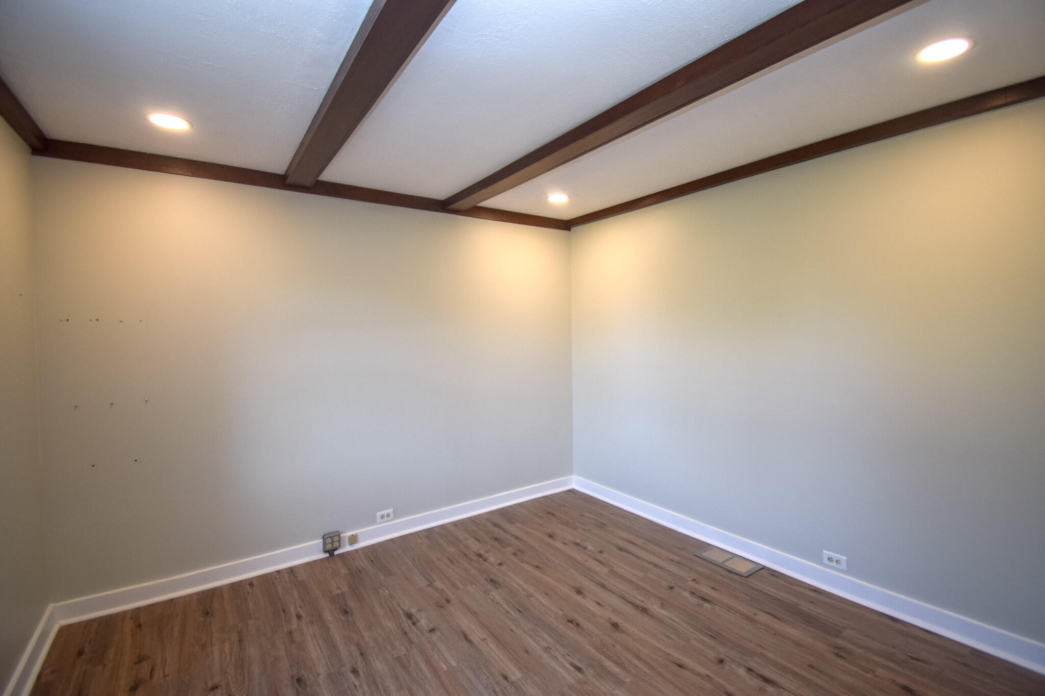 1044446 Property Photo 20