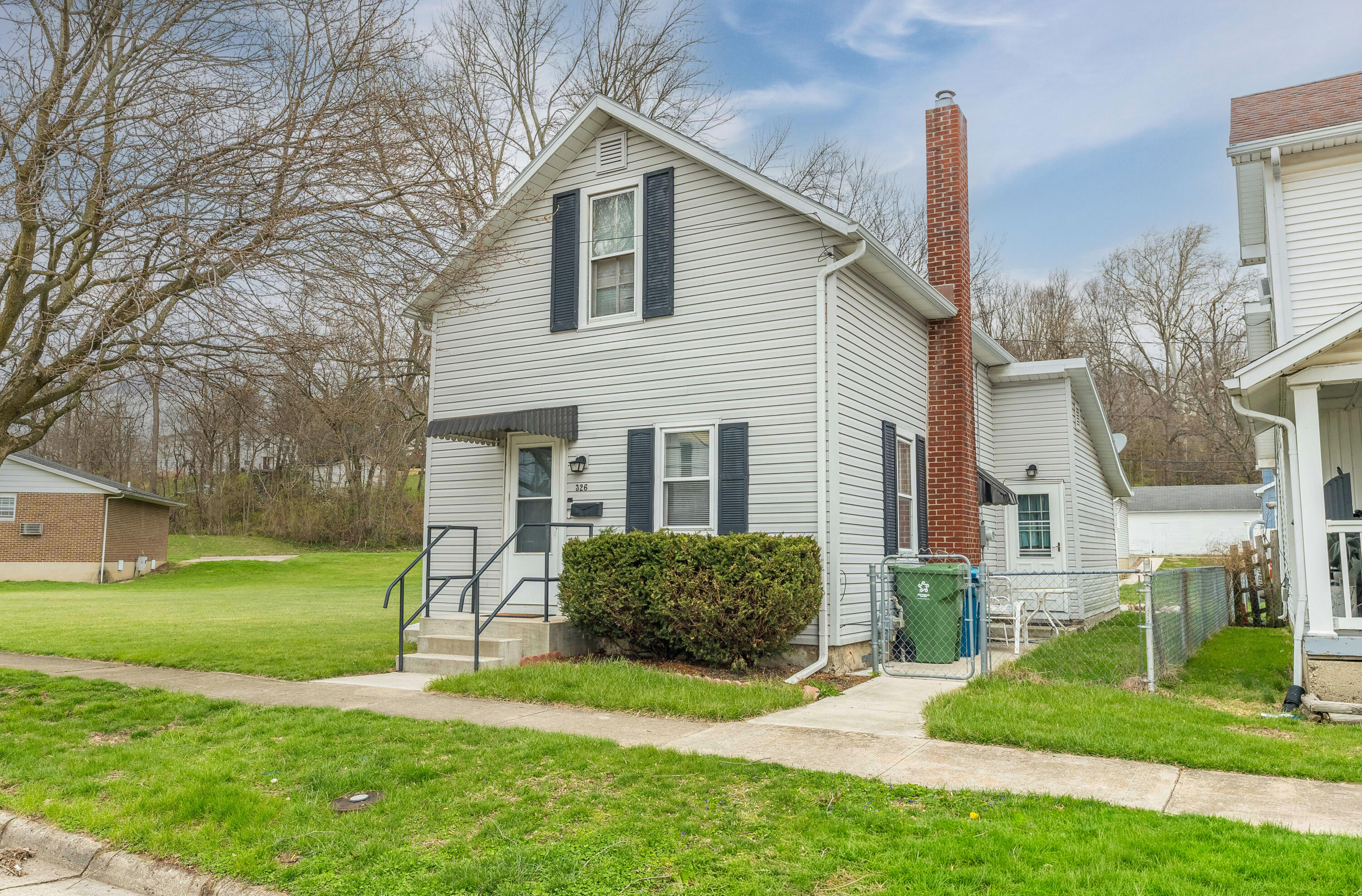 326 Jefferson Street Property Photo 1