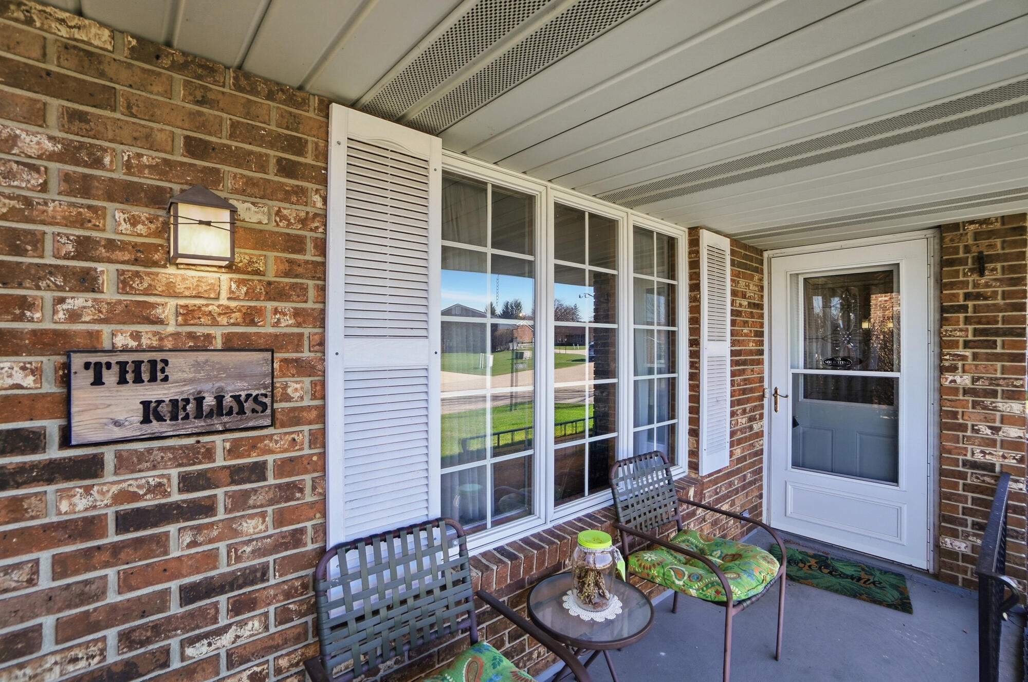 1039 Bradford Drive Property Photo 3
