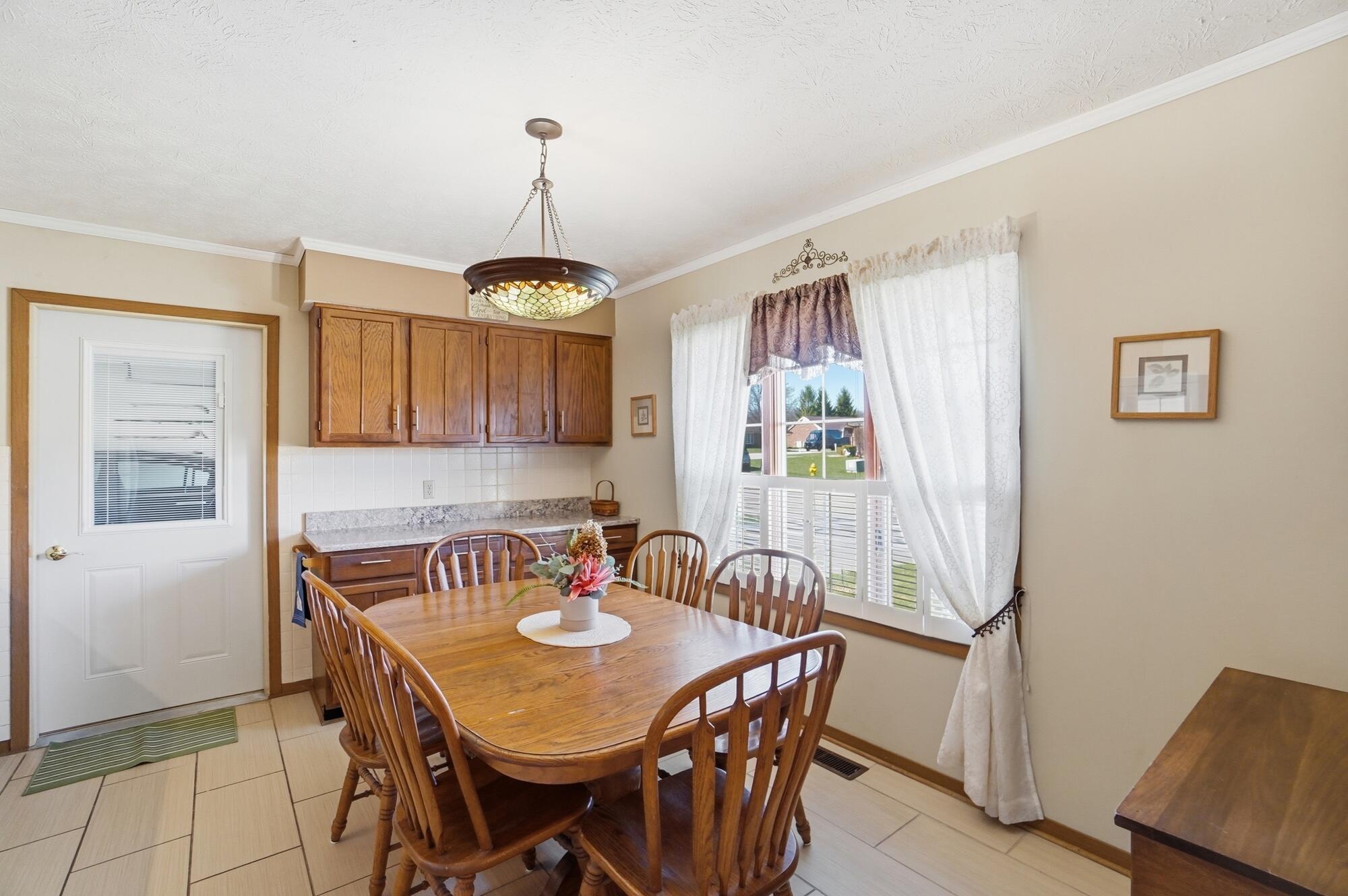 1039 Bradford Drive Property Photo 8