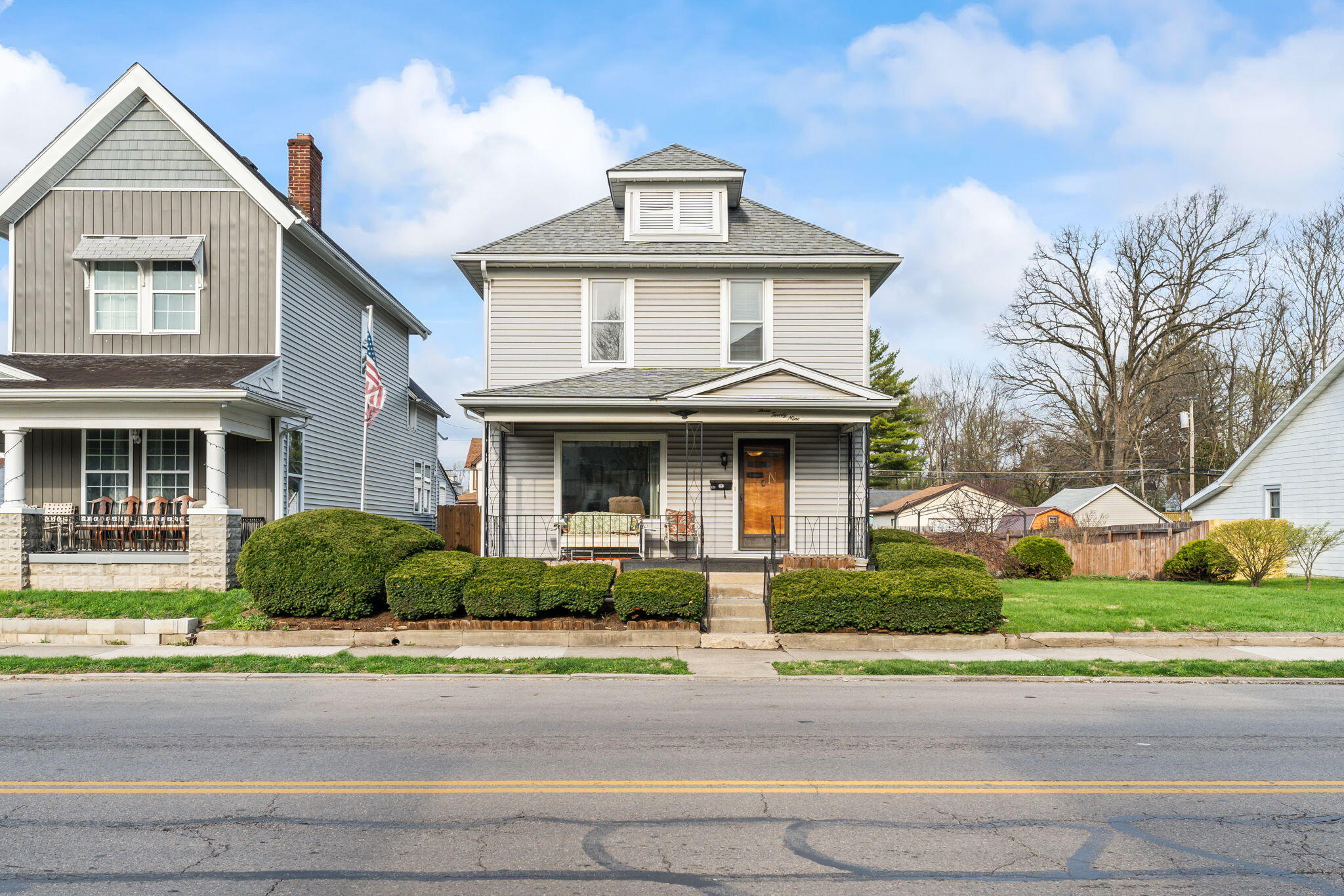 329 S Western Avenue Property Photo 1
