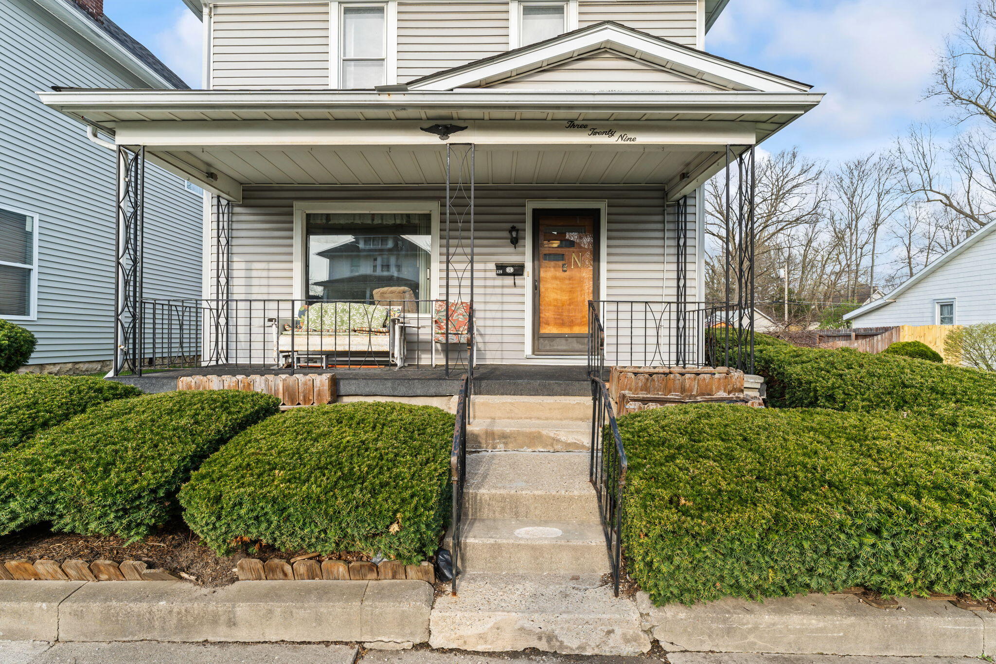 329 S Western Avenue Property Photo 3
