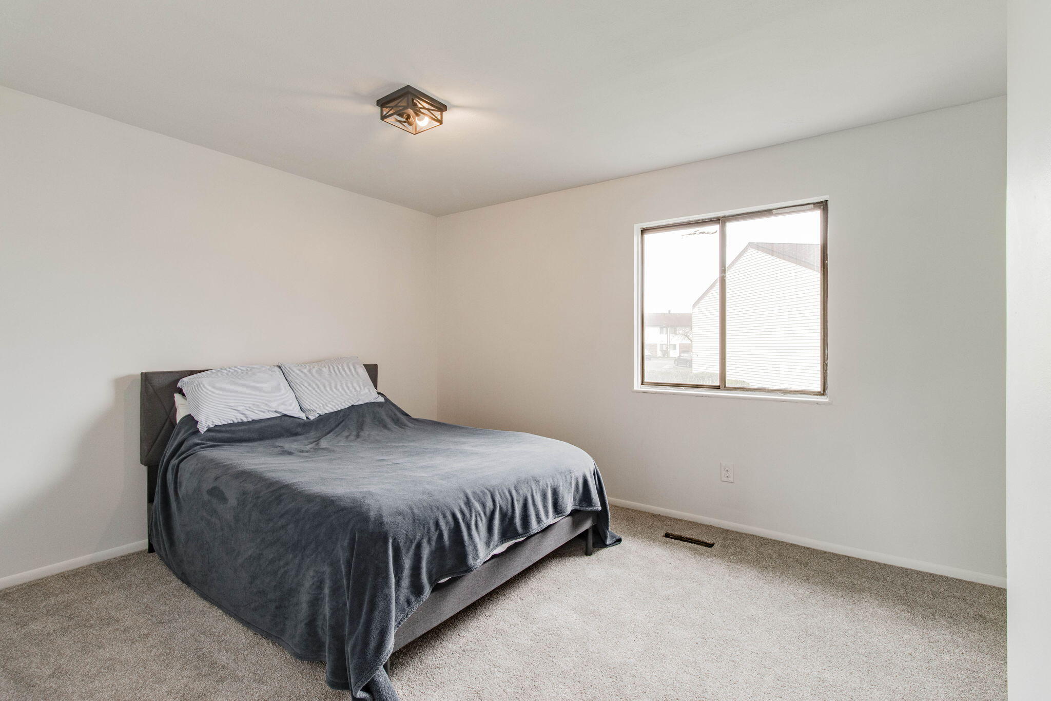6425 Harbinger Lane Property Photo 12