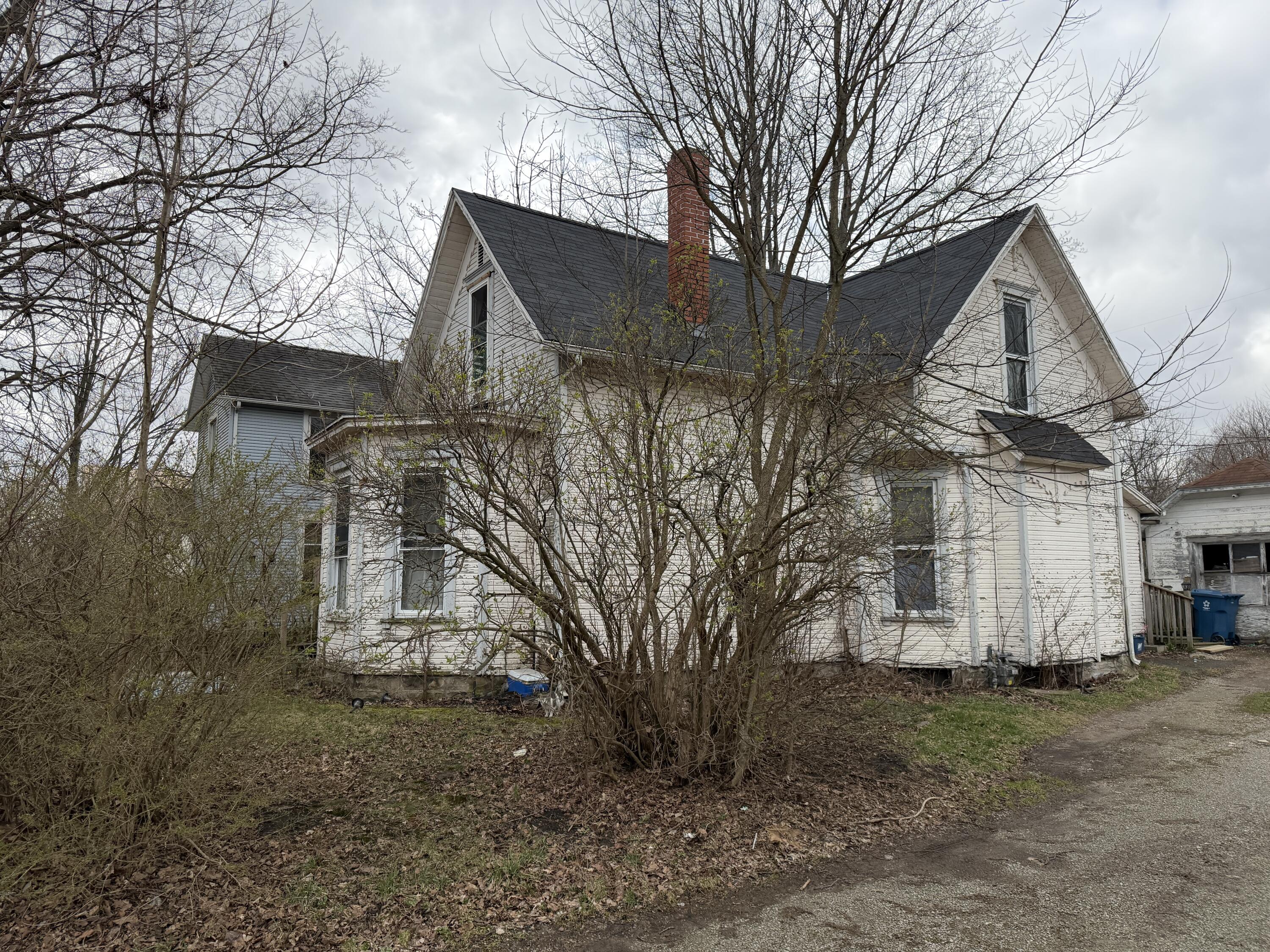 313 N Elm Street Property Photo 1