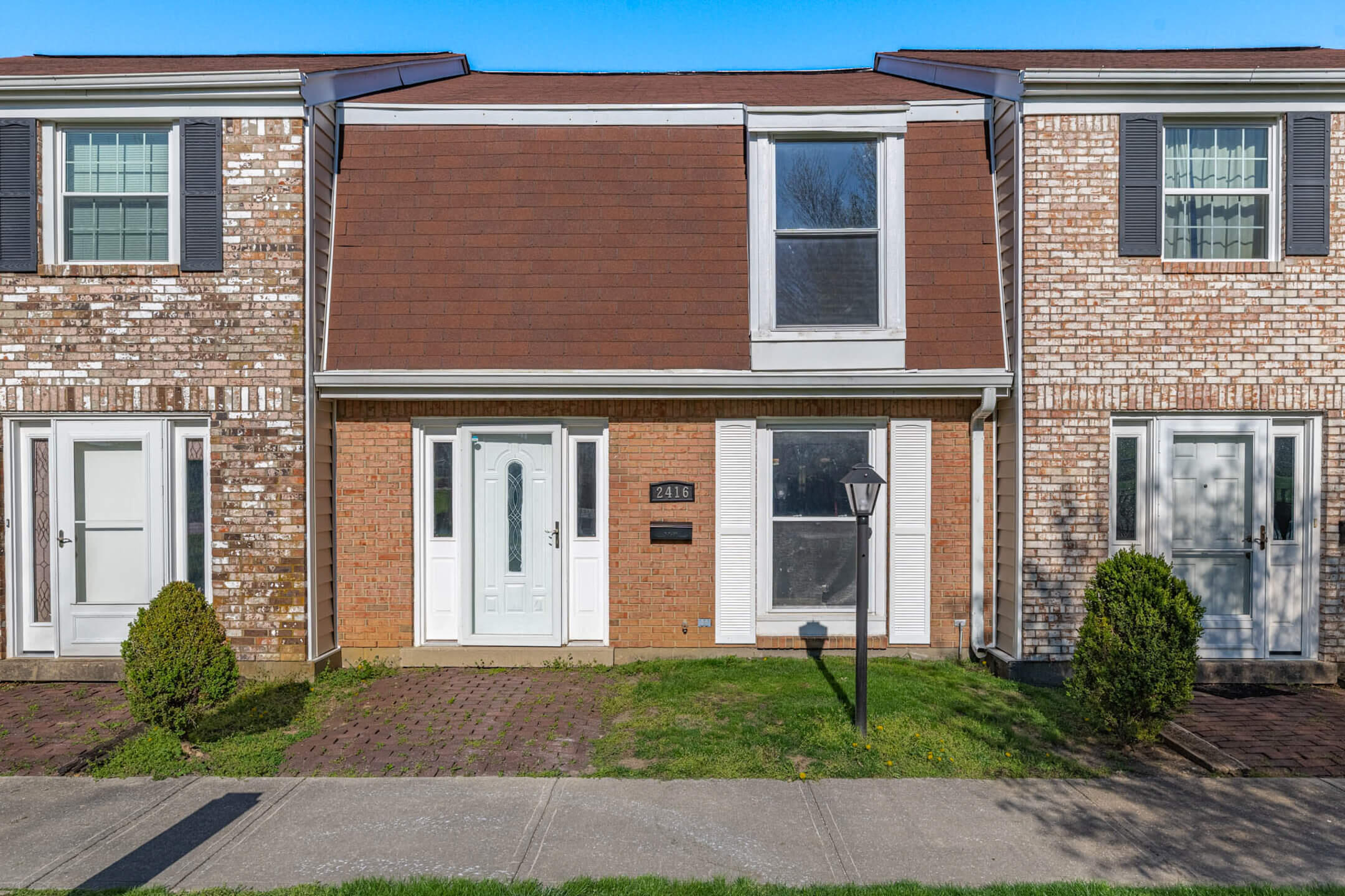 2416 Rona Village Boulevard Property Photo 1
