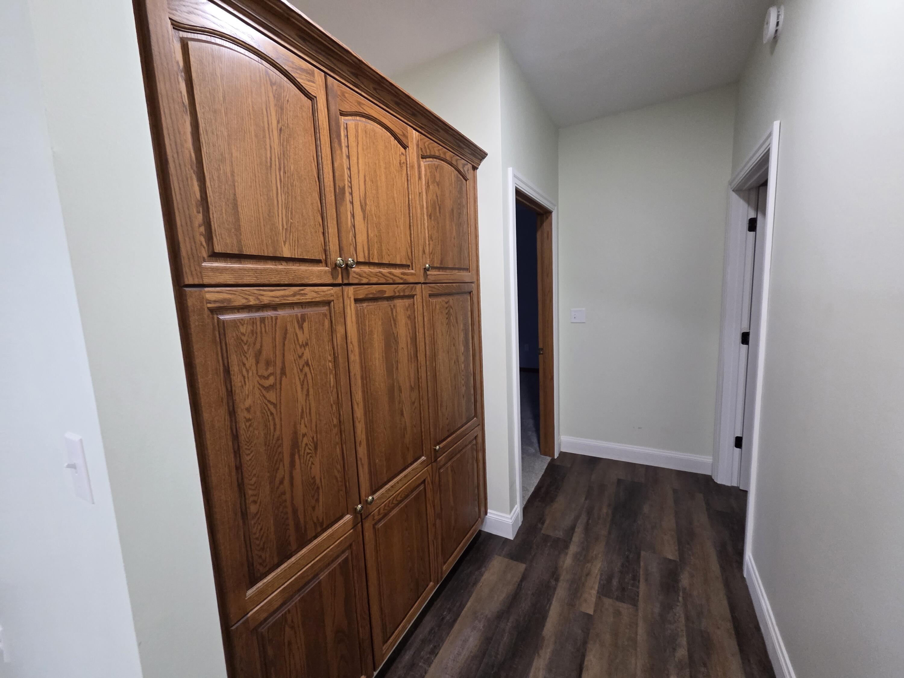 123 S Hamilton Street Property Photo 34