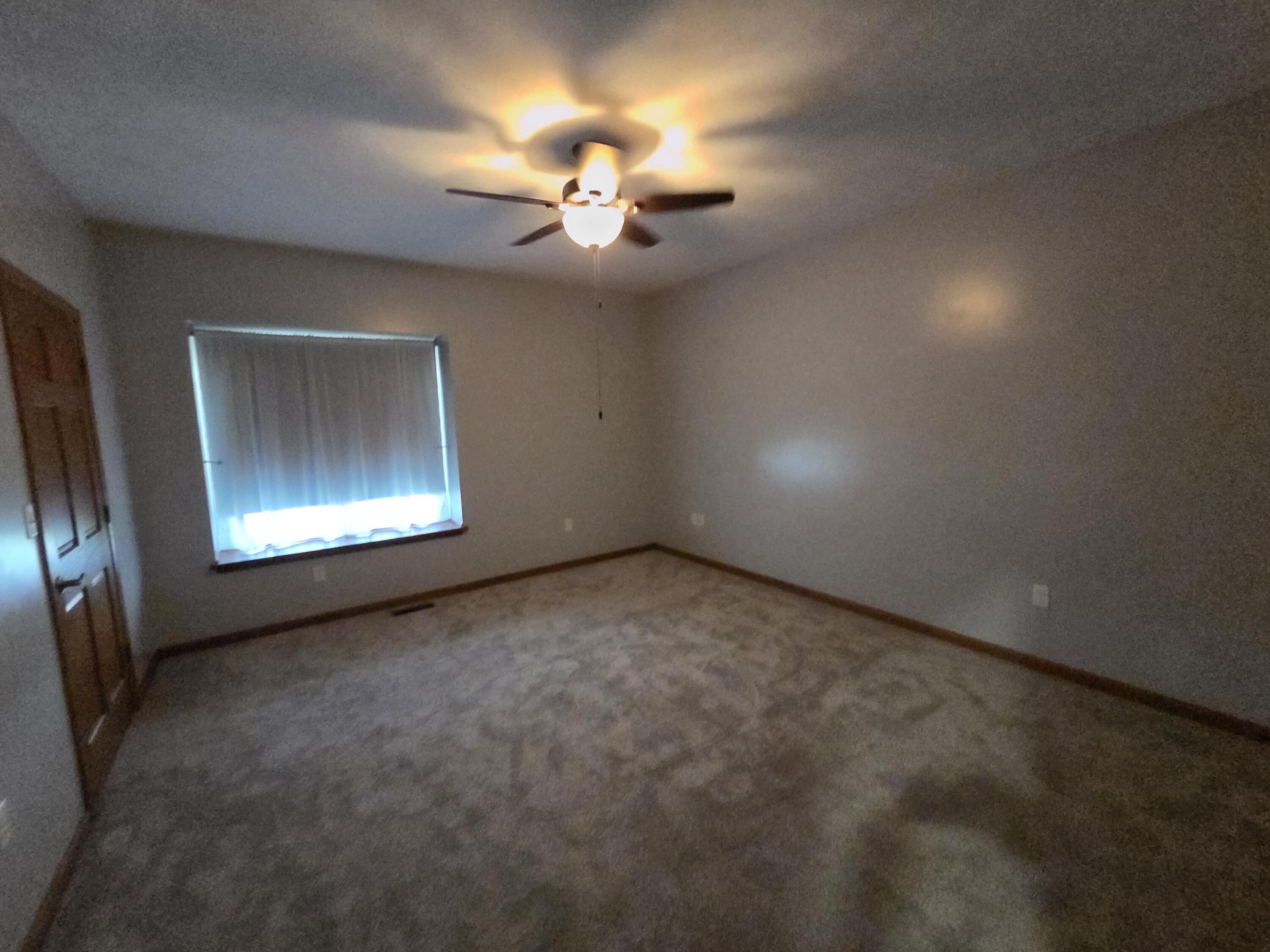 123 S Hamilton Street Property Photo 36