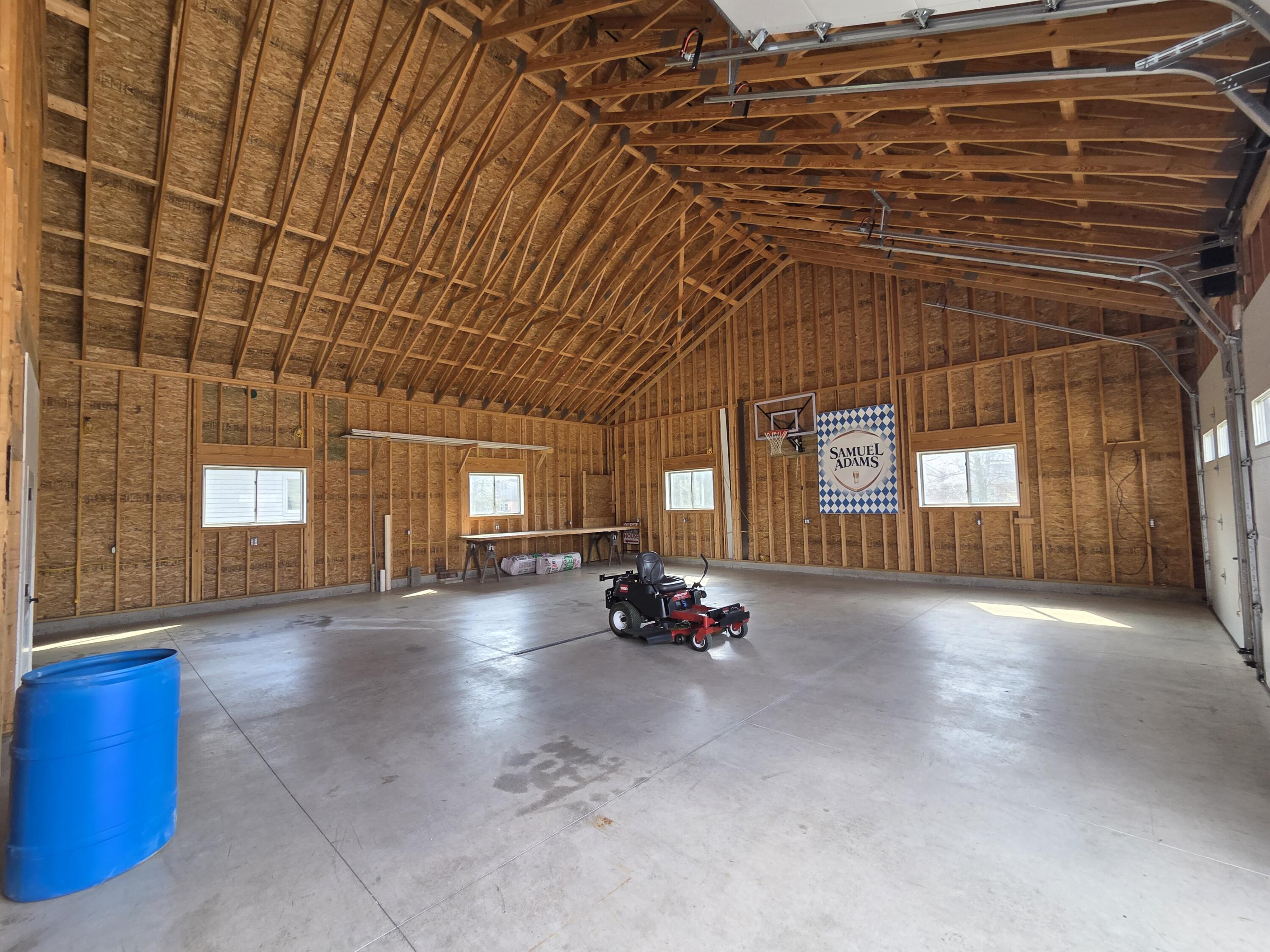 123 S Hamilton Street Property Photo 64