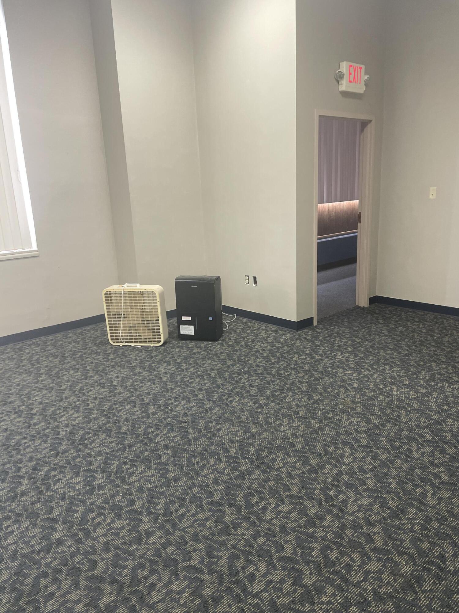 1 E Pleasant Street Property Photo 6