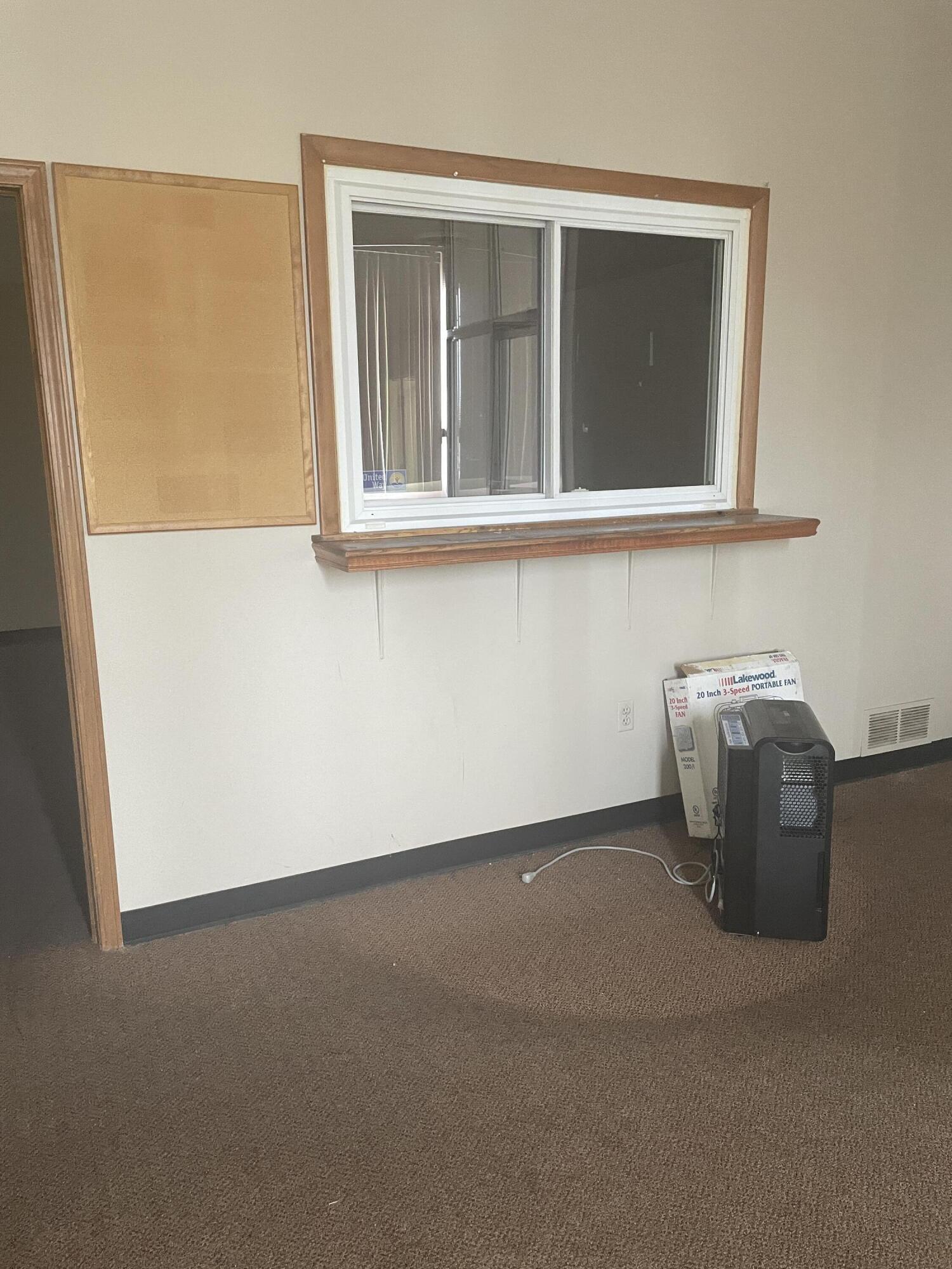 1 E Pleasant Street Property Photo 10