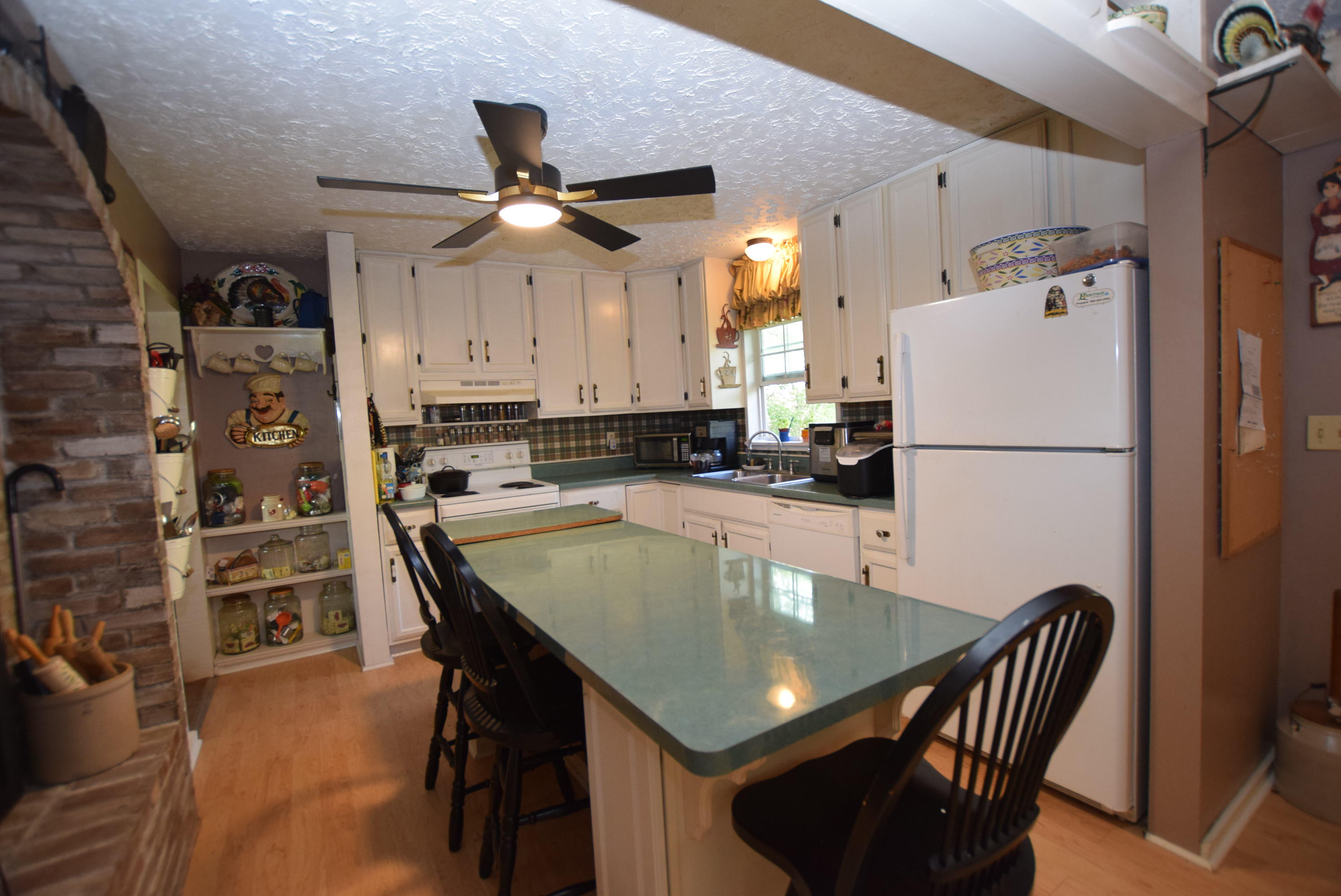 3039 Mcclellan Drive Property Photo 5