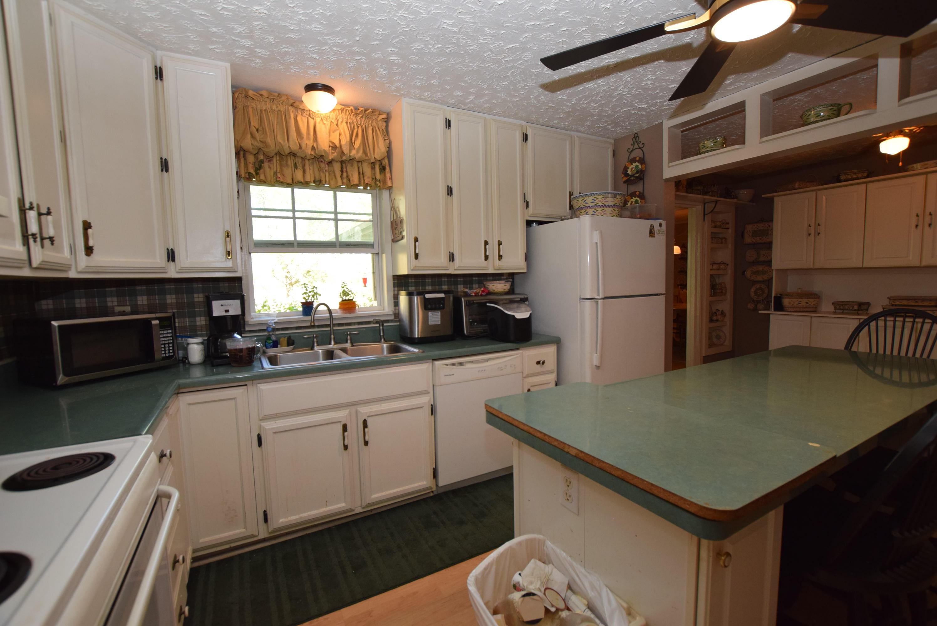 3039 Mcclellan Drive Property Photo 7
