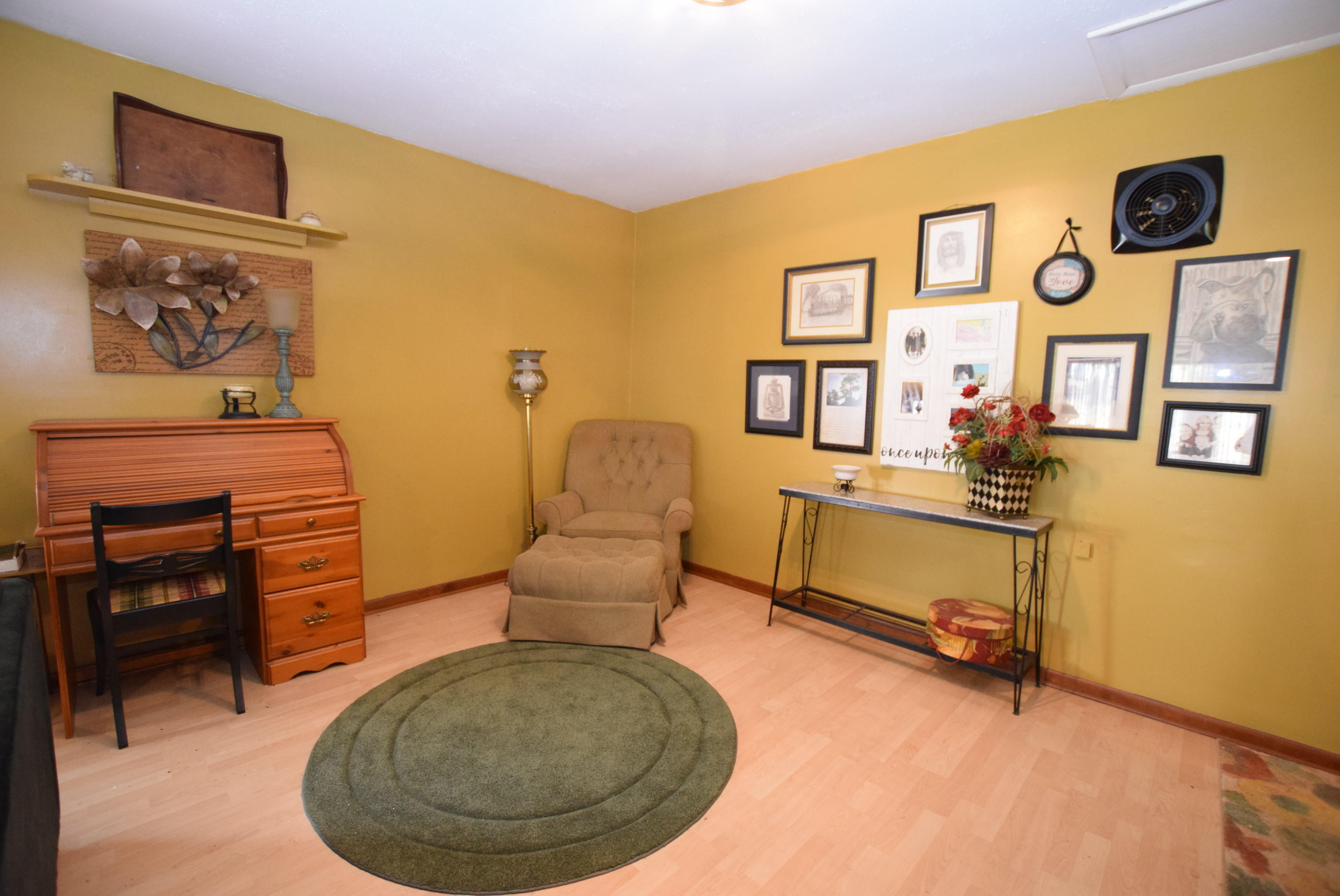 3039 Mcclellan Drive Property Photo 12