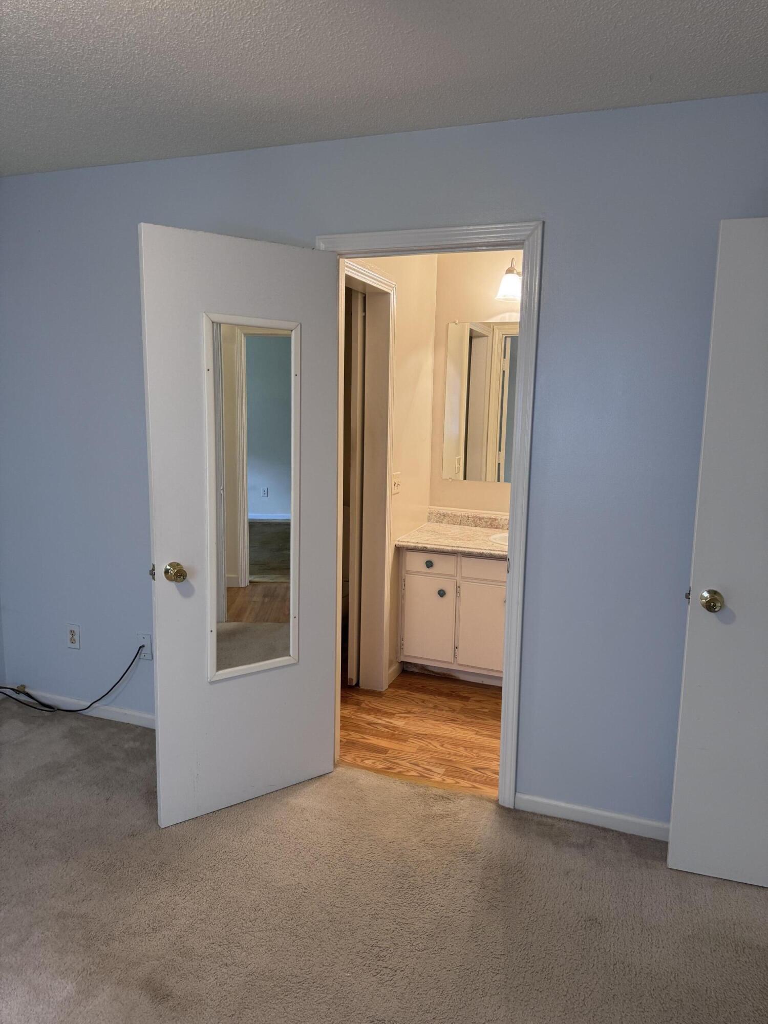 805 Townview Drive Property Photo 15