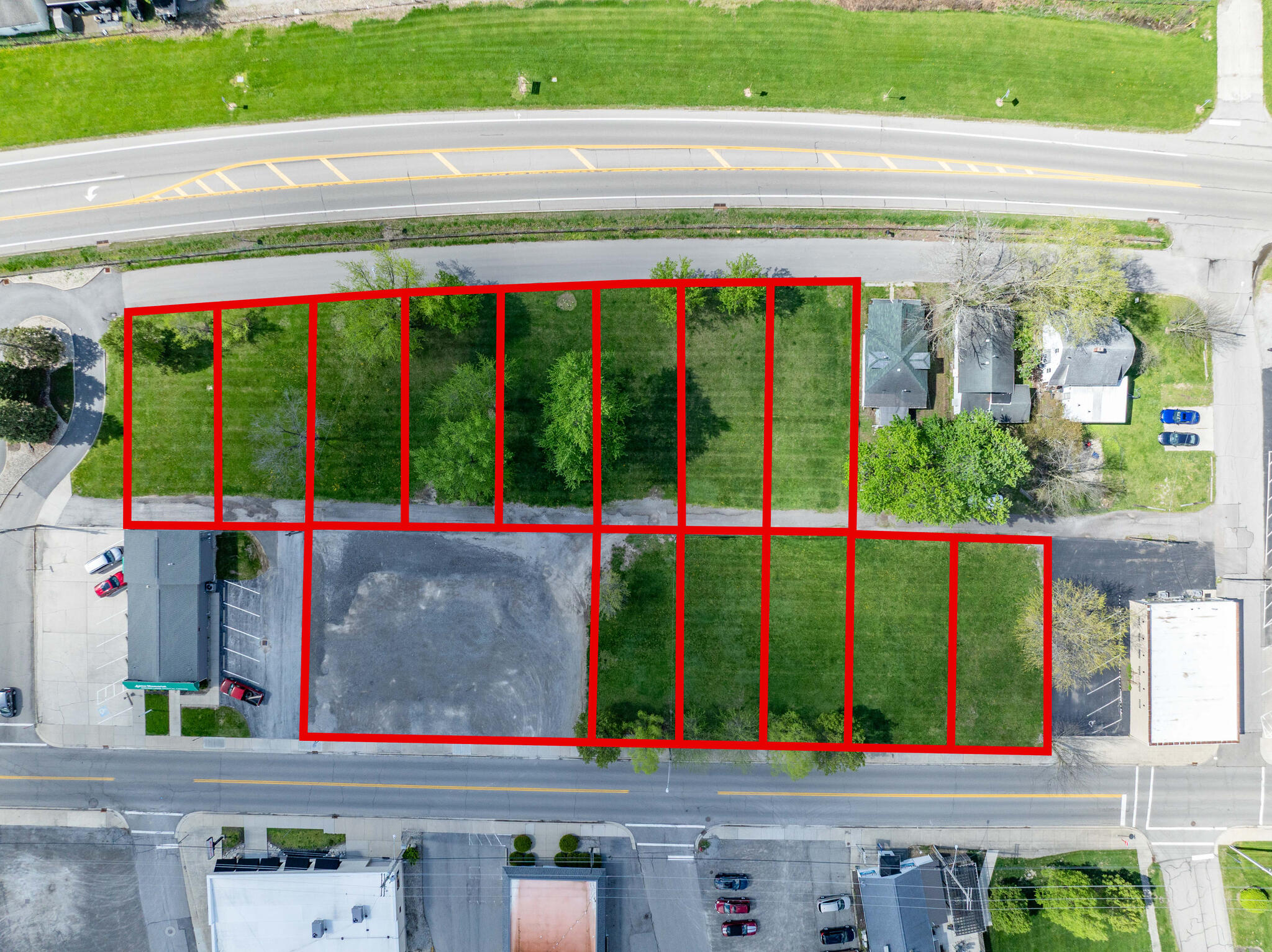 230 E Main Street Property Photo 5