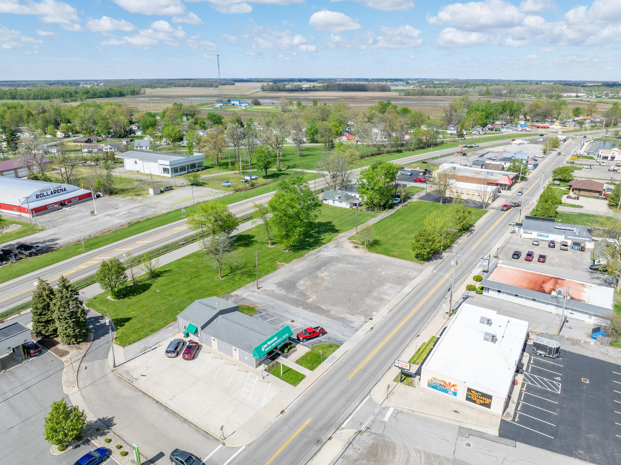 230 E Main Street Property Photo 11