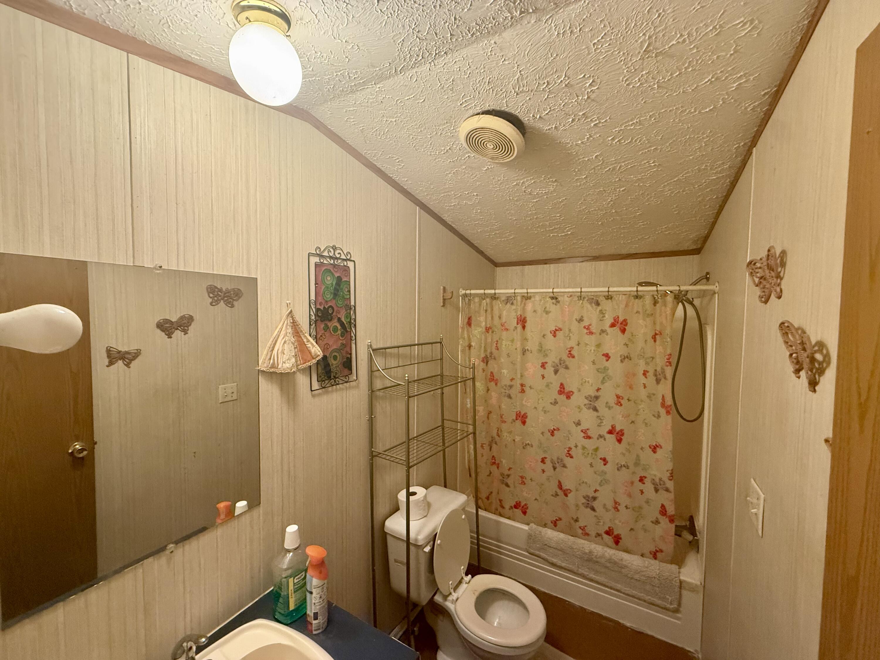 88 Willowwood Circle Property Photo 7