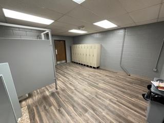 4701 Urbana Road Property Photo 10