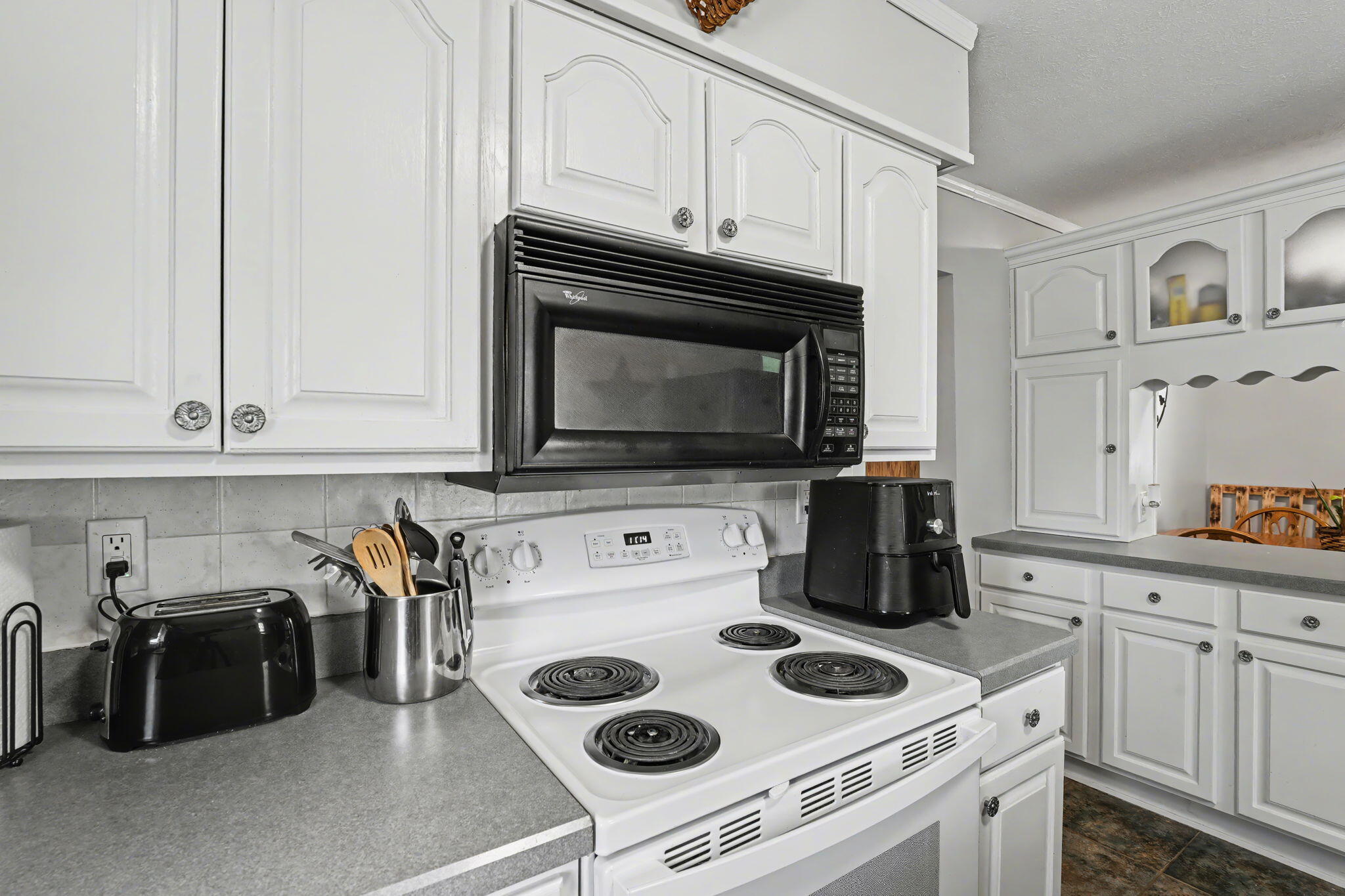 401 Main Street Property Photo 29