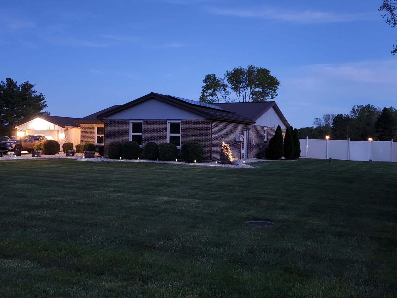 14444 Charm Hill Drive Property Photo 4
