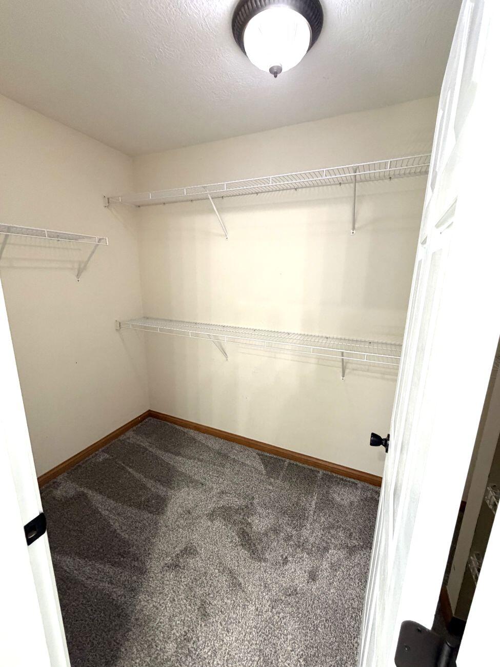 101 Pinecrest Court Property Photo 14