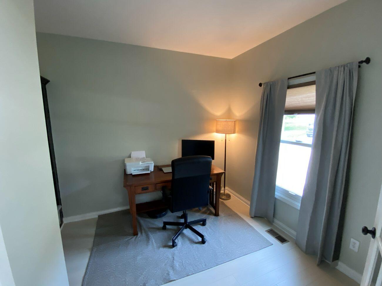 101 Pinecrest Court Property Photo 15