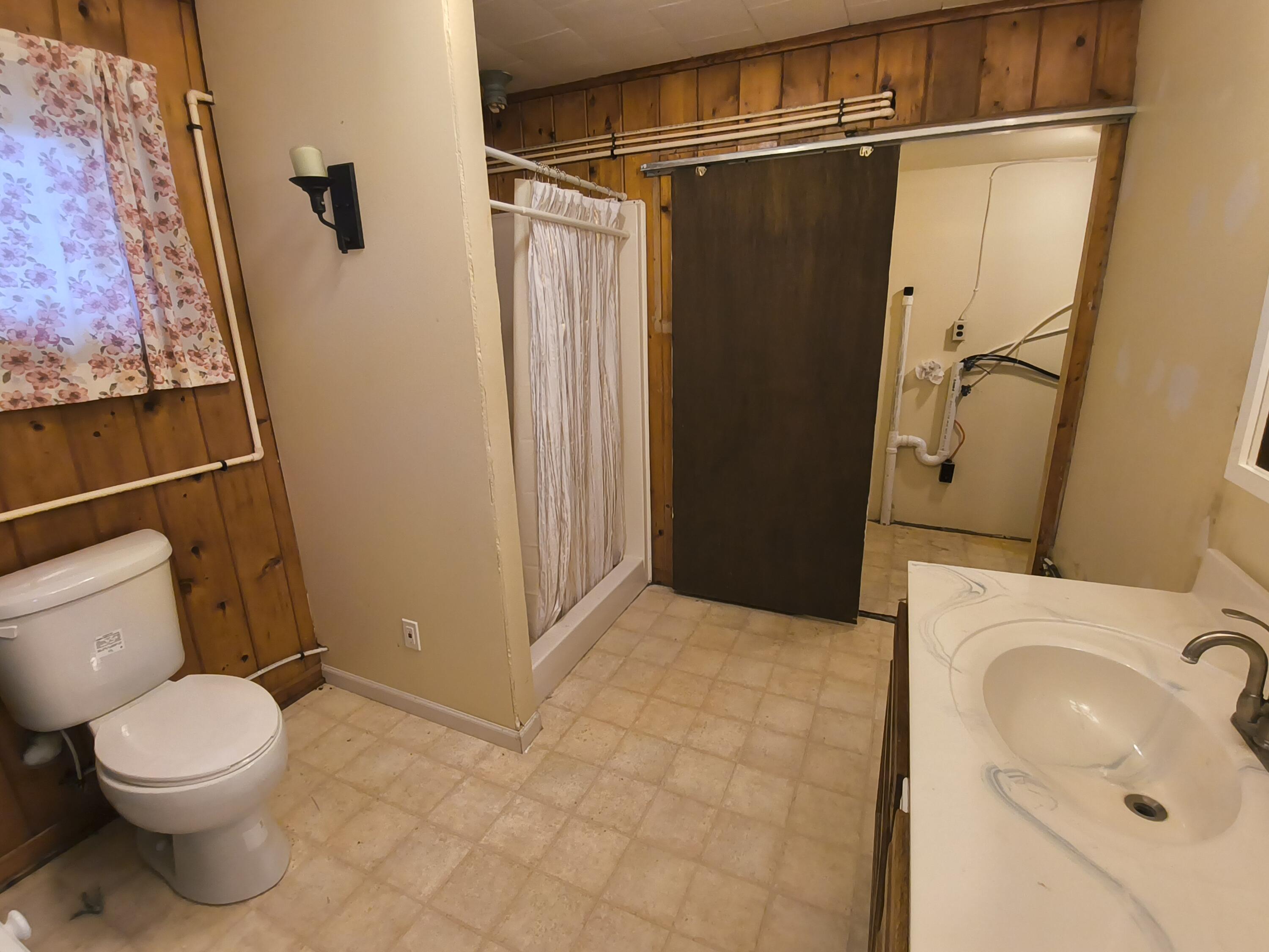 34 S High Street Property Photo 14