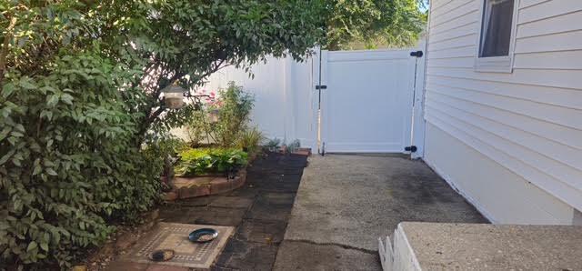 150 S Kensington Place Property Photo 11