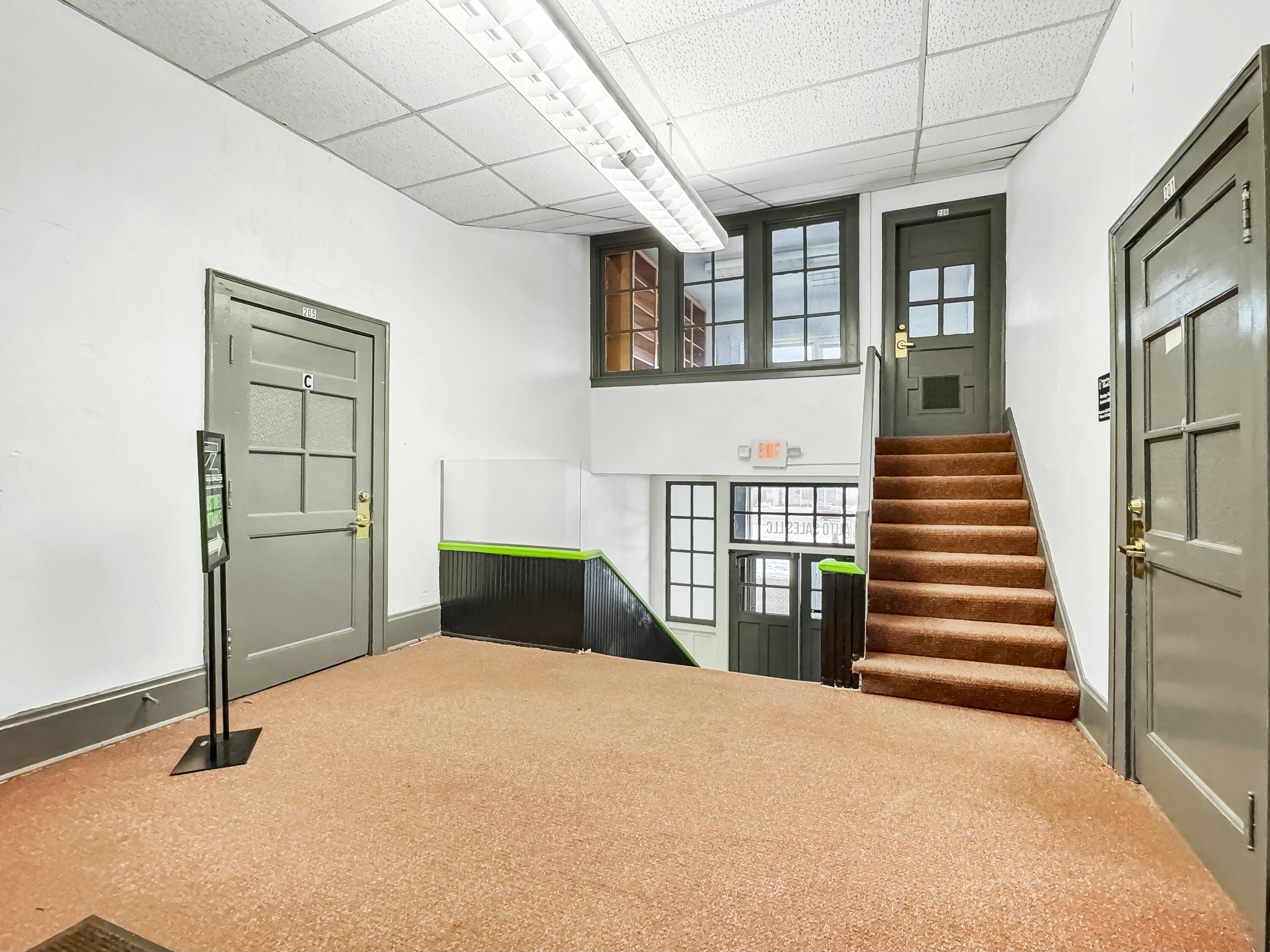 4800 Urbana Road Property Photo 3