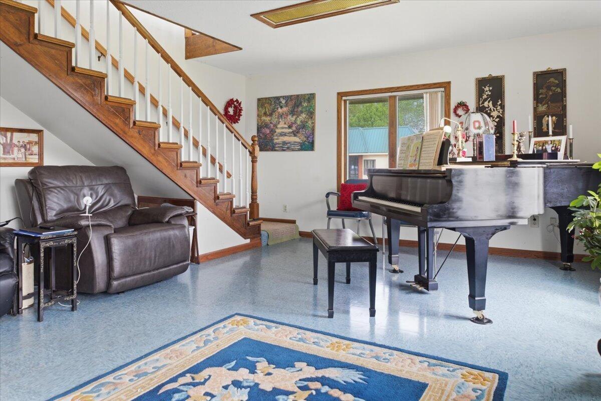 718 E Wayne Street Property Photo 42
