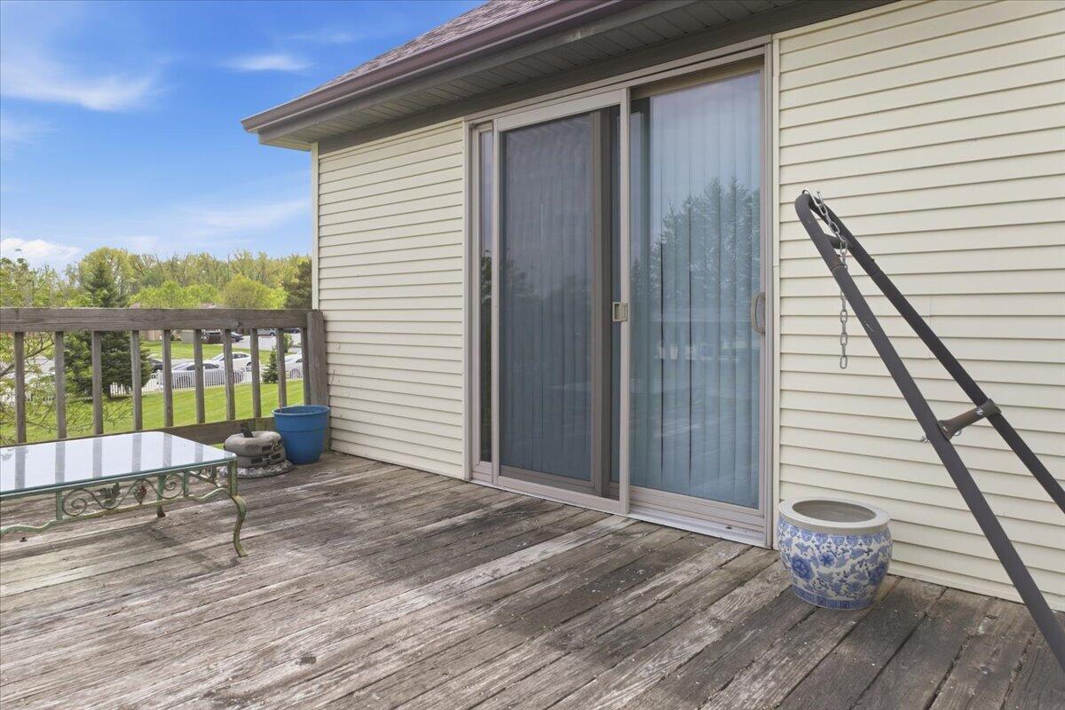 718 E Wayne Street Property Photo 51