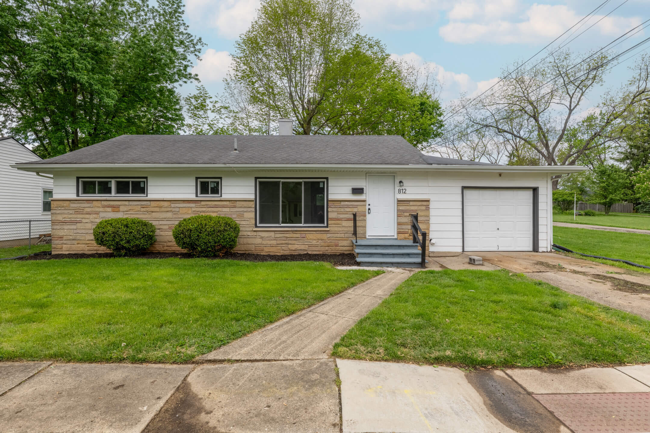 812 S Walnut Street Property Photo 1