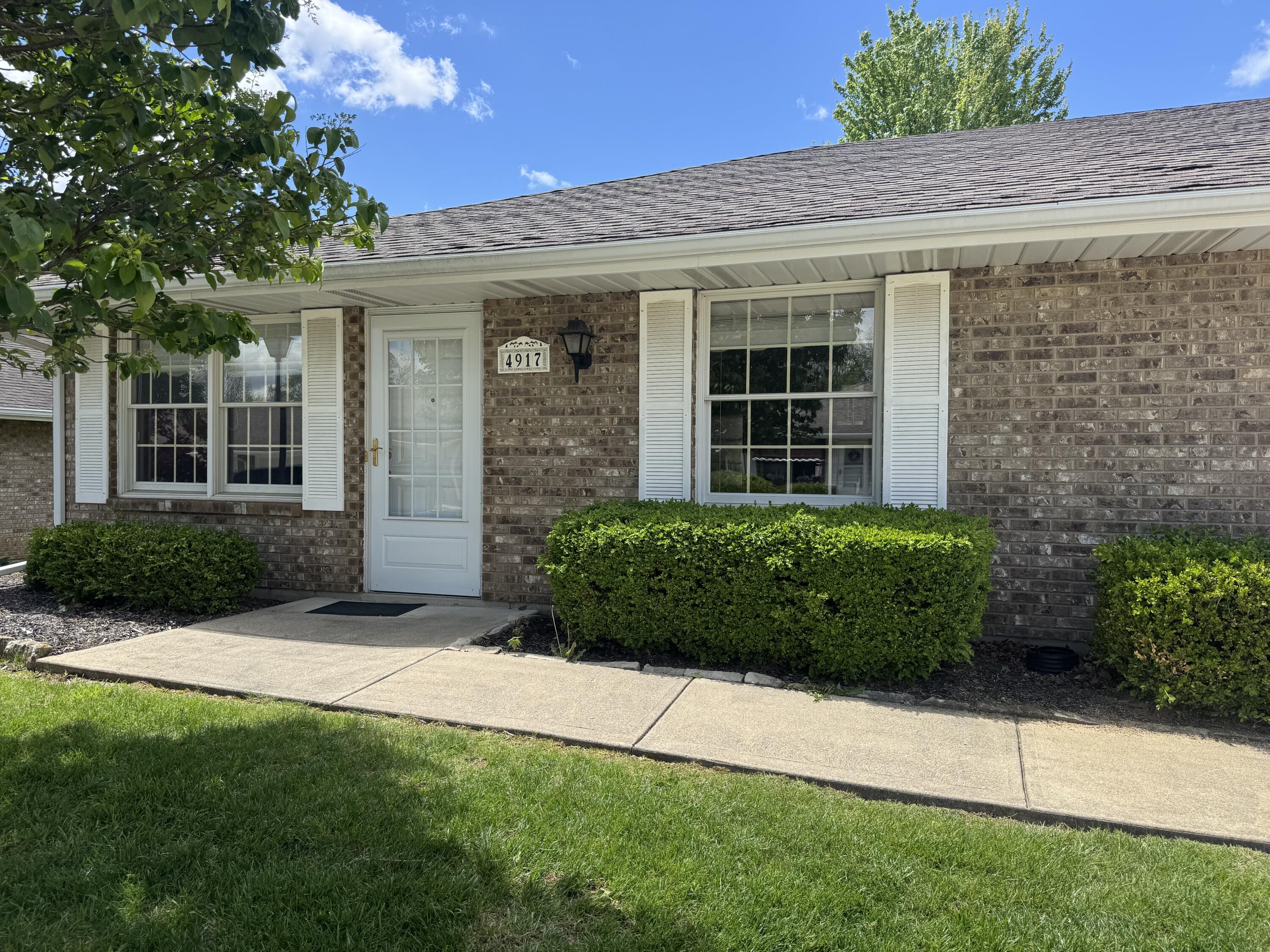 4917 Auston Street Property Photo 1